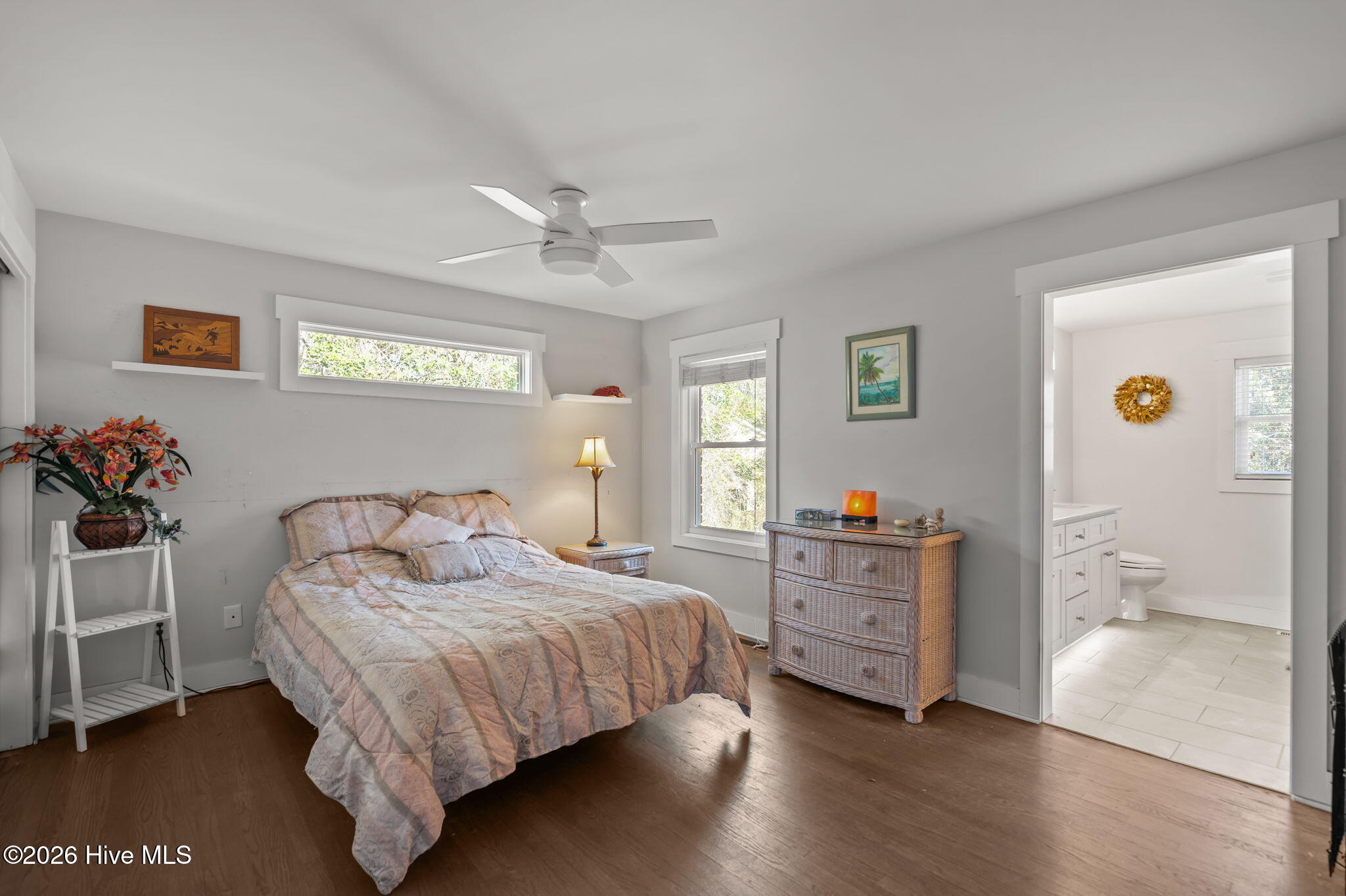 102 Fox Run Drive, Hampstead, NC, 28443