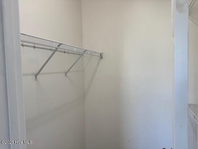 100561258 | Photo 22