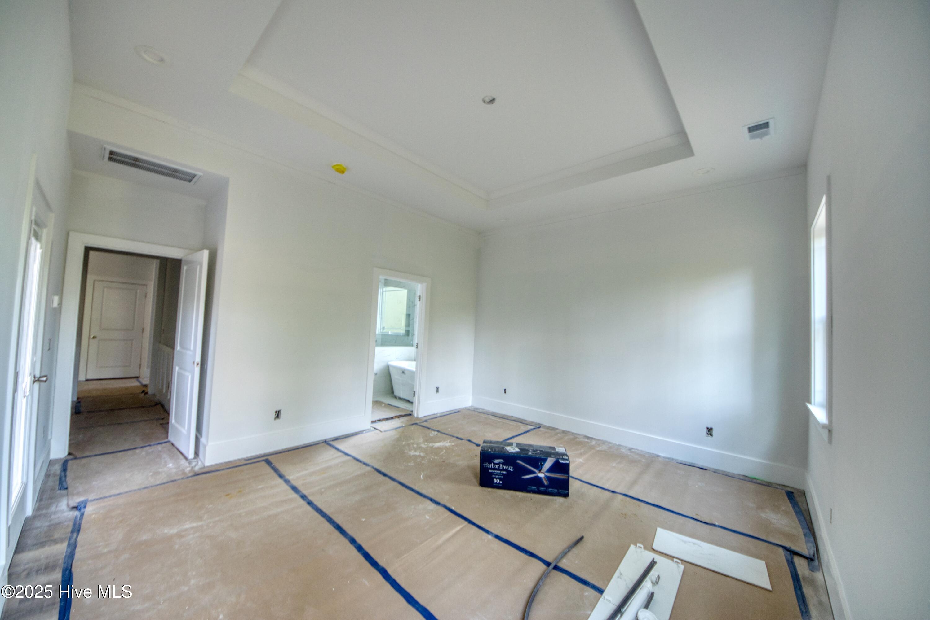 100539282 | Photo 13