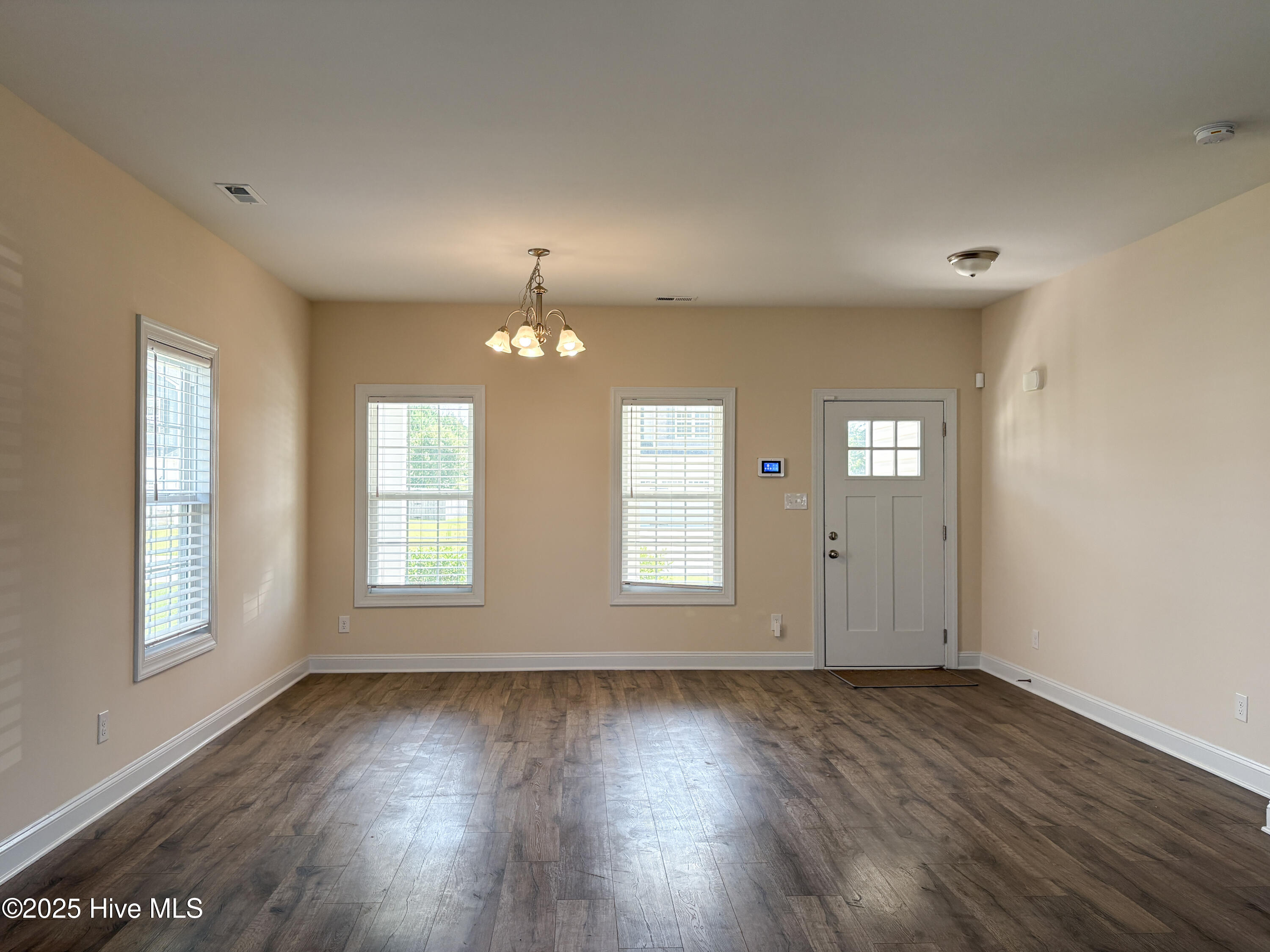 324 Windmill Light Way, Sneads Ferry, NC 28460 – photo 13: IMG_3822