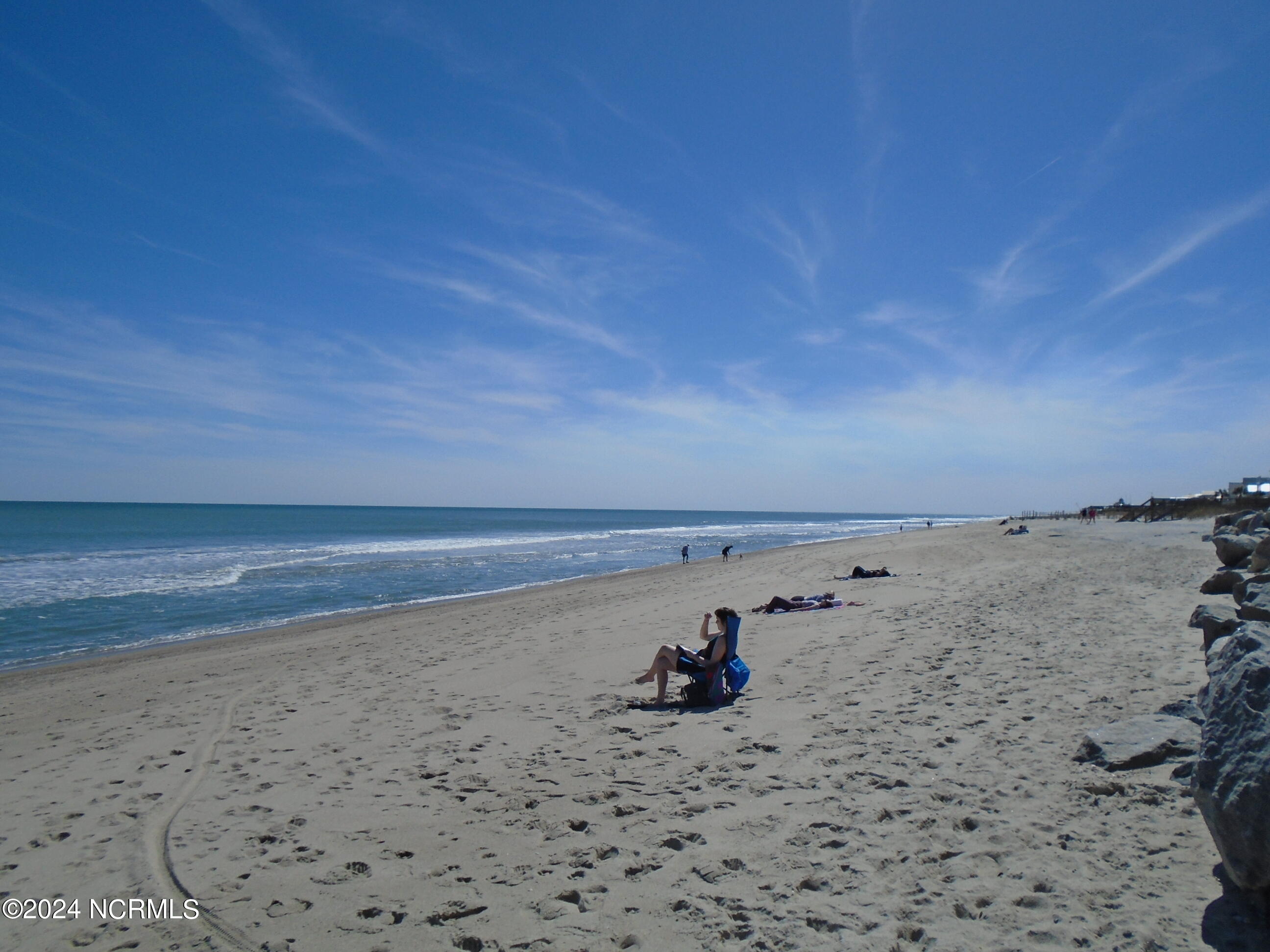 100492023 | Photo 27