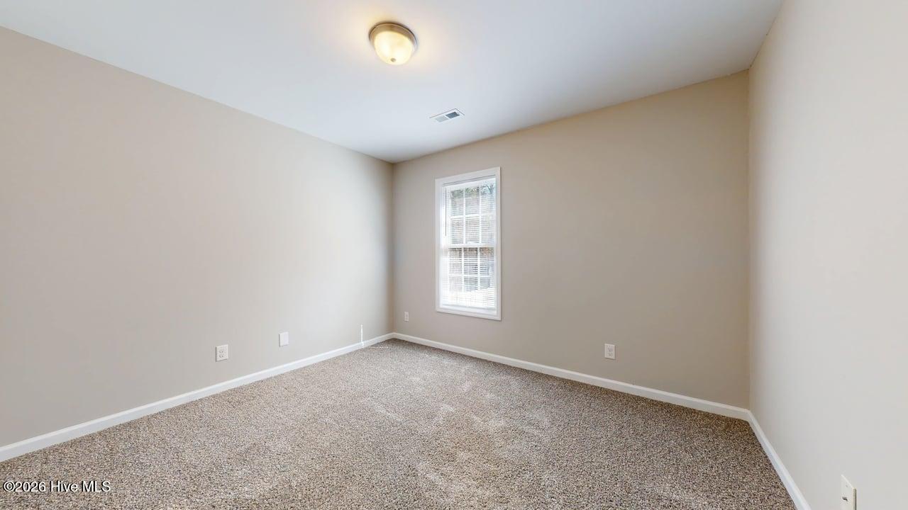 100552831 | Photo 17