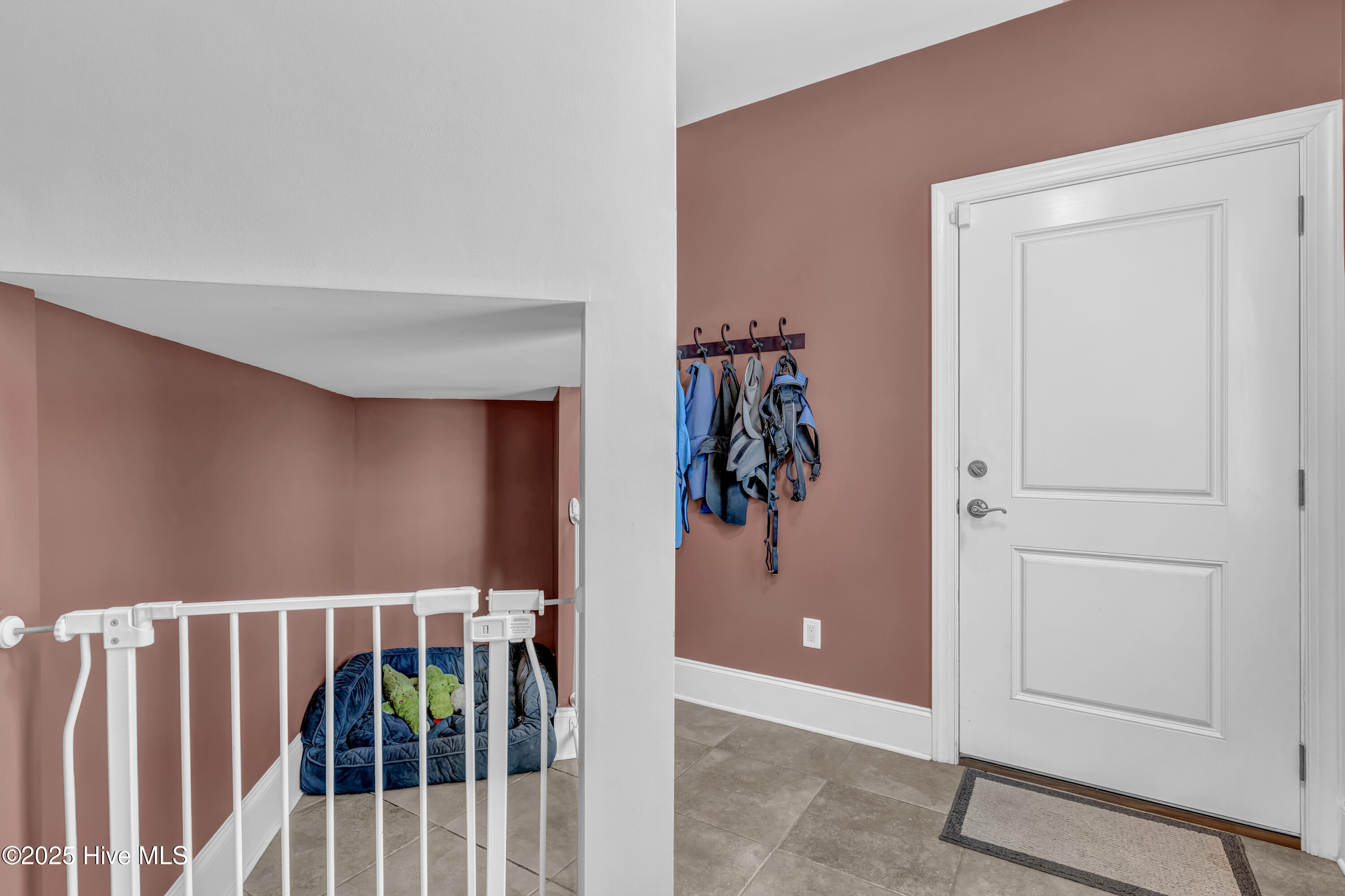 100504337 | Photo 20