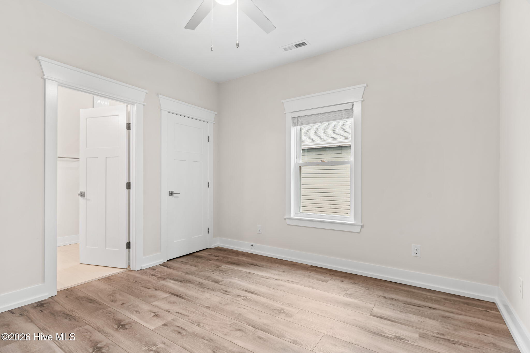 100541241 | Photo 22