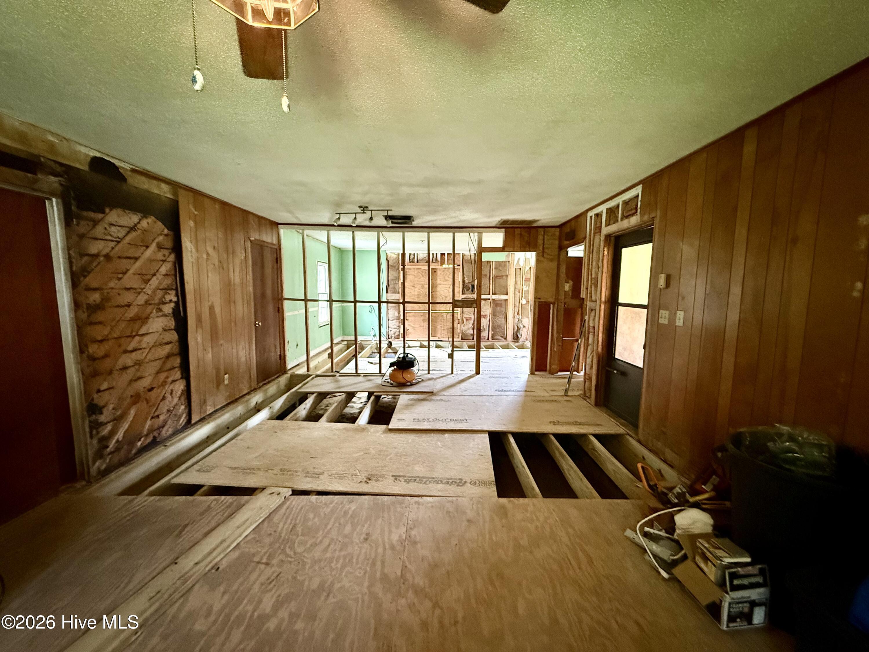 238 Old Nassau Road,Williston