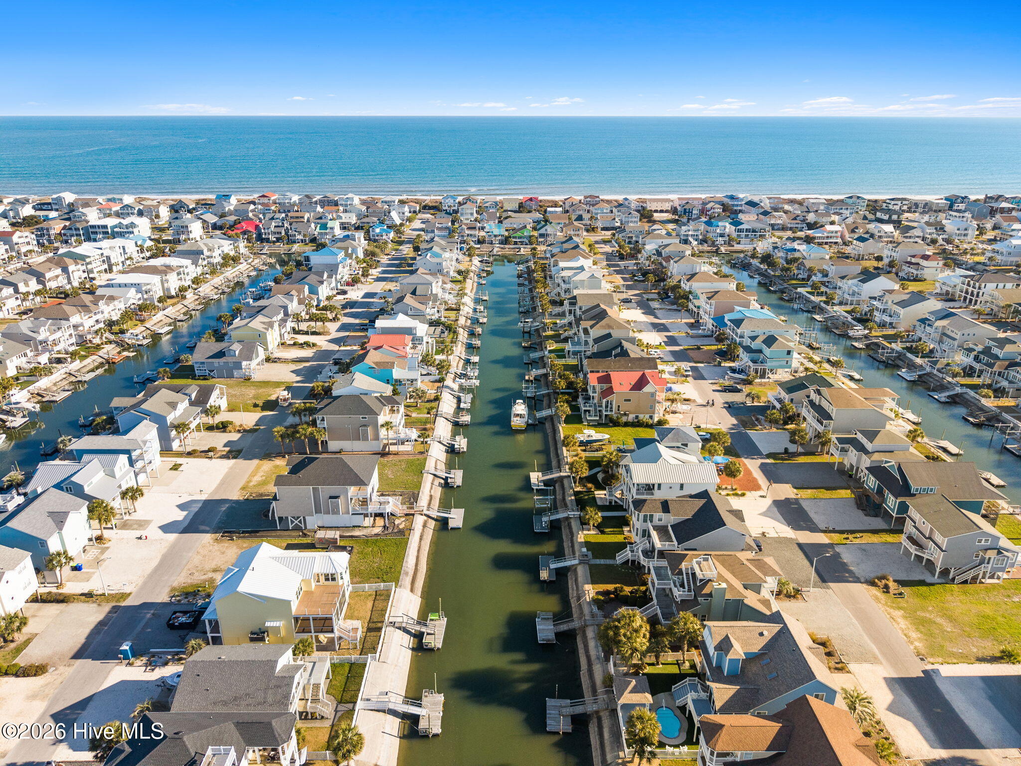 100562376 | Photo 59