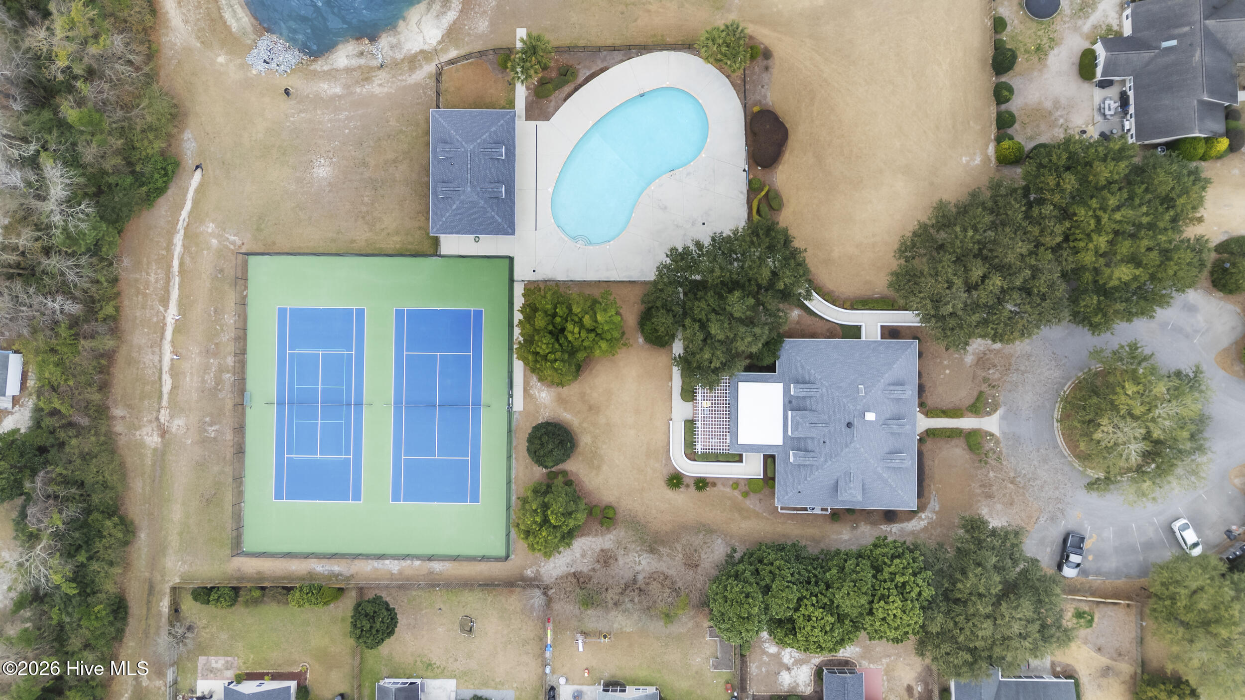 100549388 | Photo 33