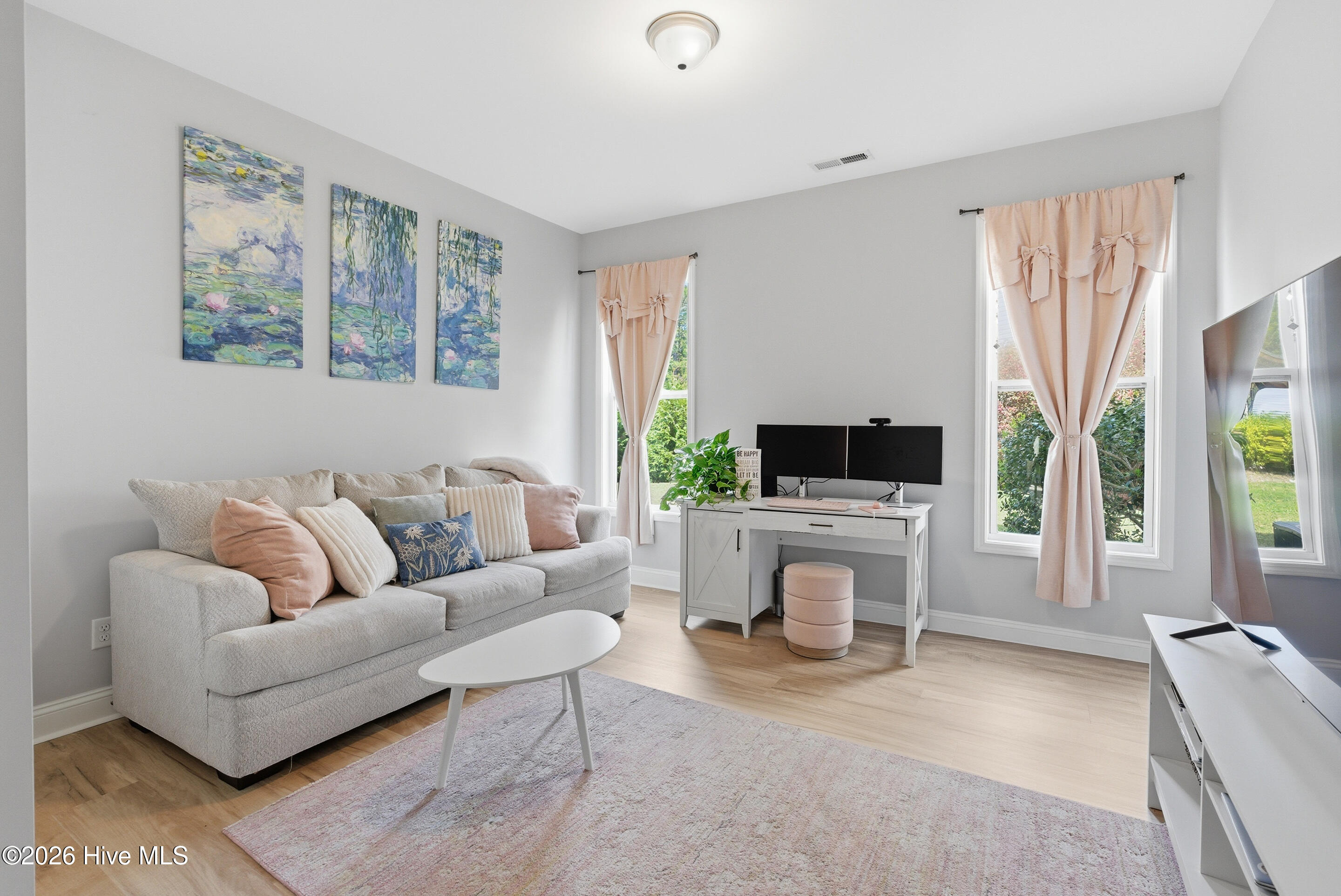 100563576 | Photo 20