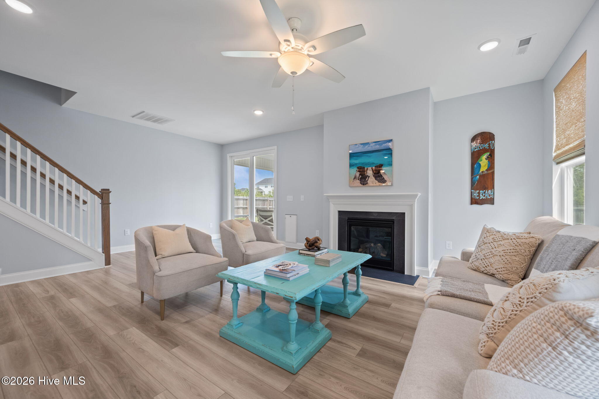 100567442 | Photo 14