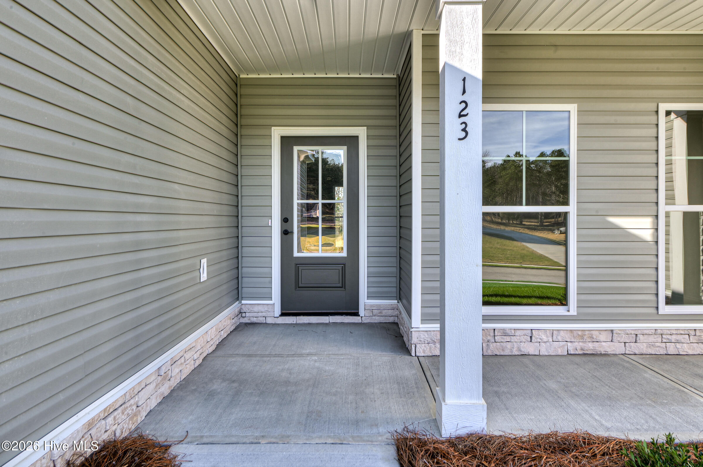 Photo 3 of Single family home for sale at 149 Willow Oak Cir, Thomson, GA 30824 | MLS# 100606855 | Listing updated on 2026-09-29
