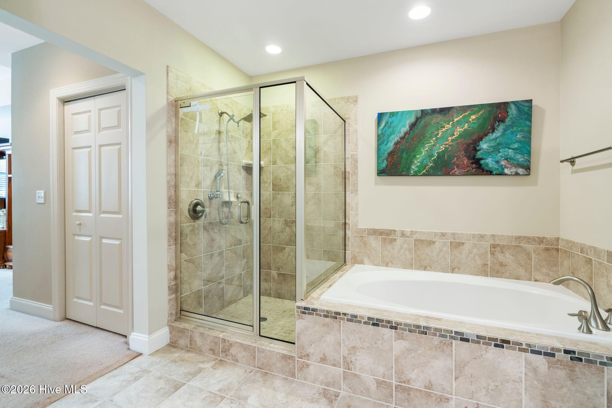 100555450 | Photo 25