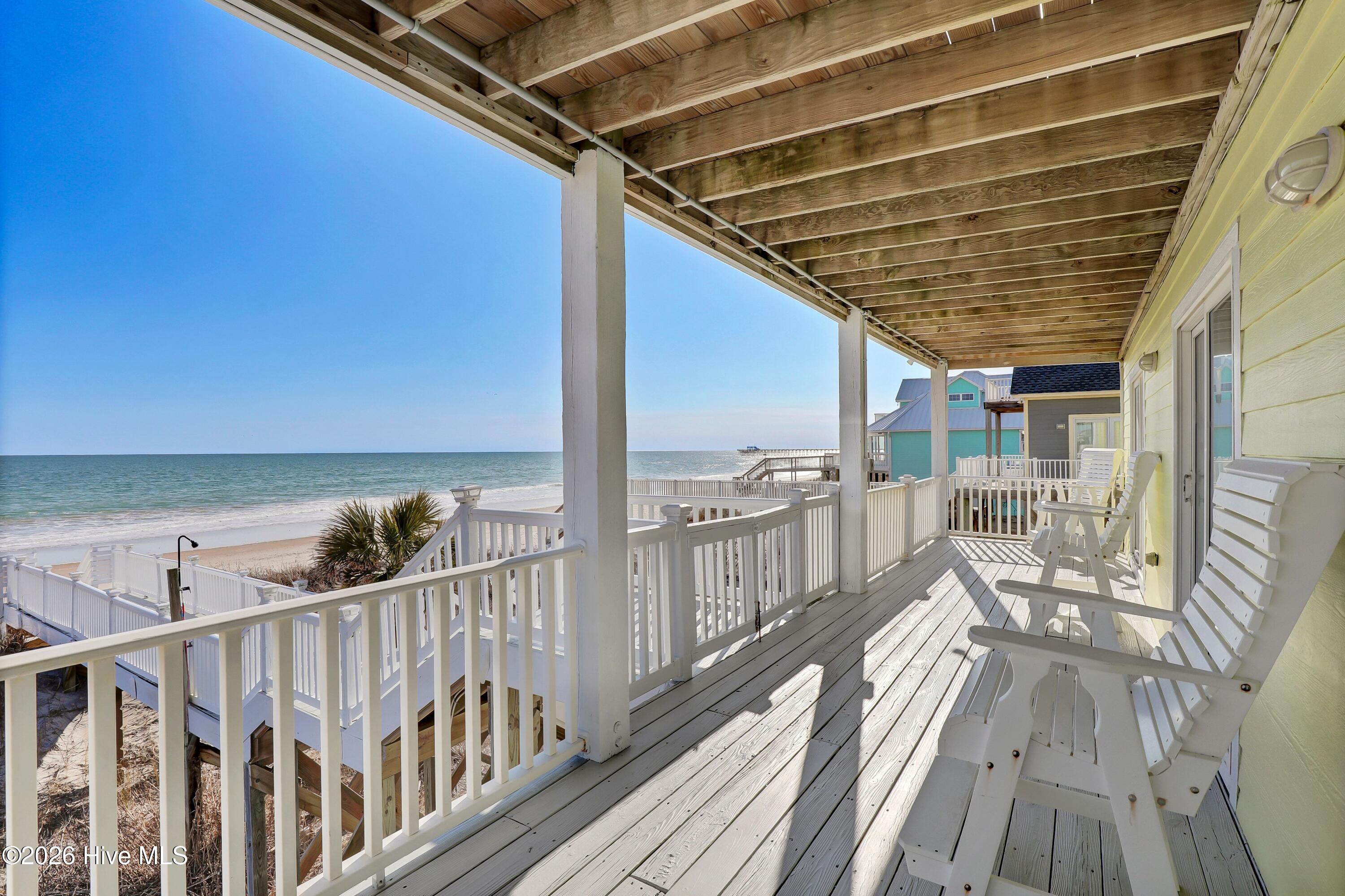 100554620 | Photo 38