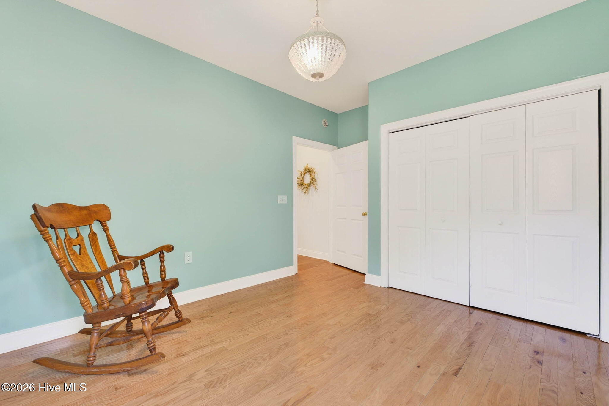 100566097 | Photo 34