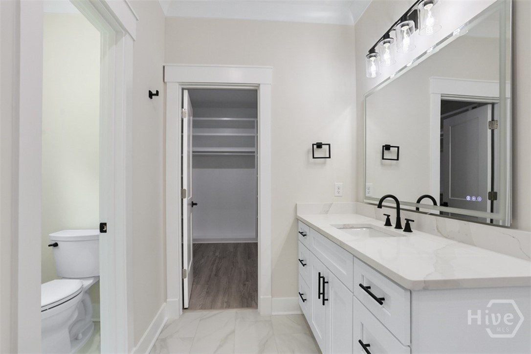 433 Exley Loop