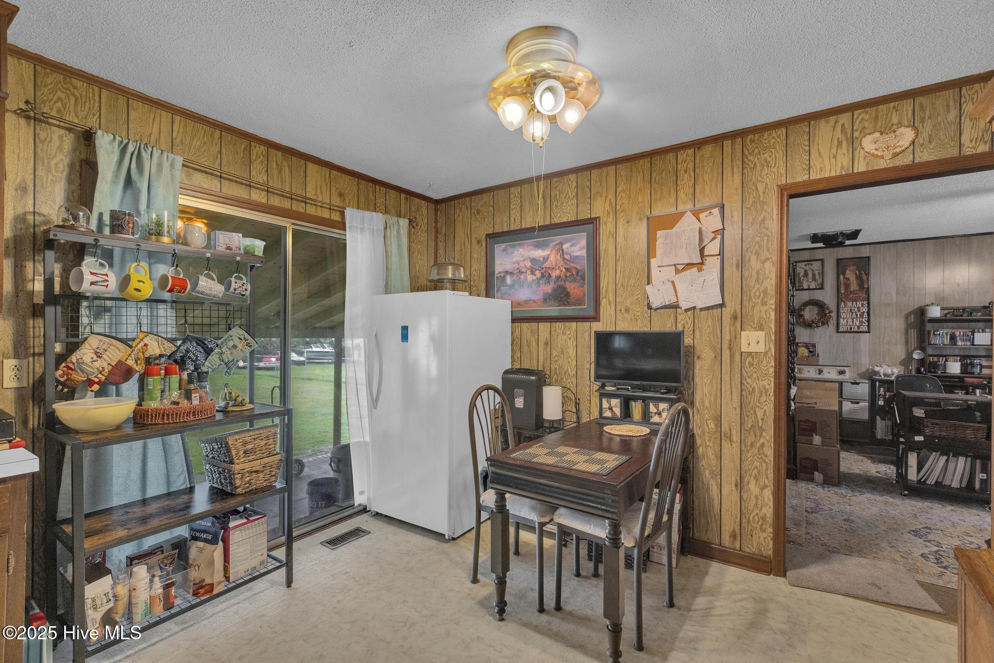 107 Wilda Drive, Jacksonville, NC 28546 – photo 11: 107 wilda 18