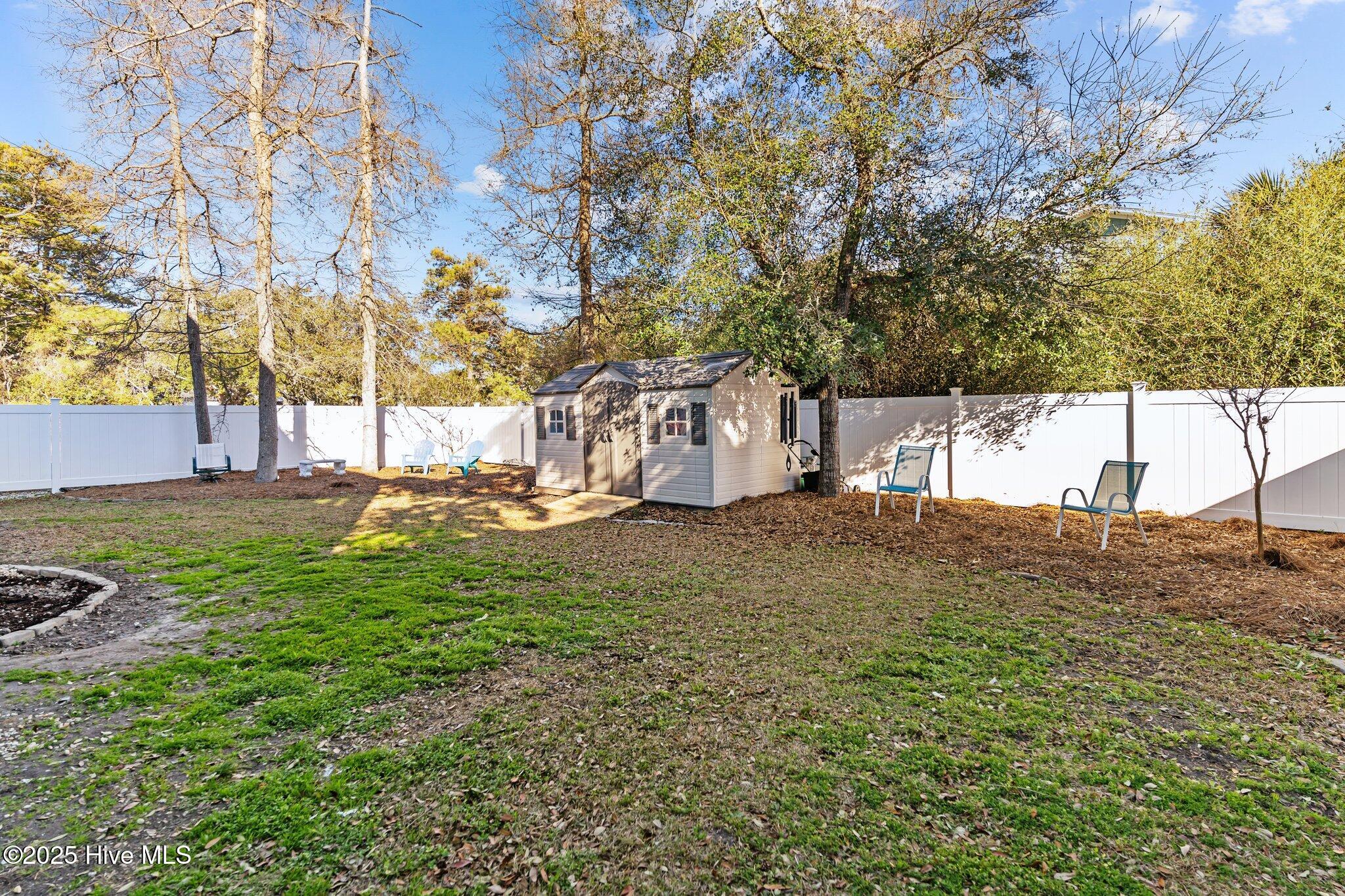 100516737 | Photo 82