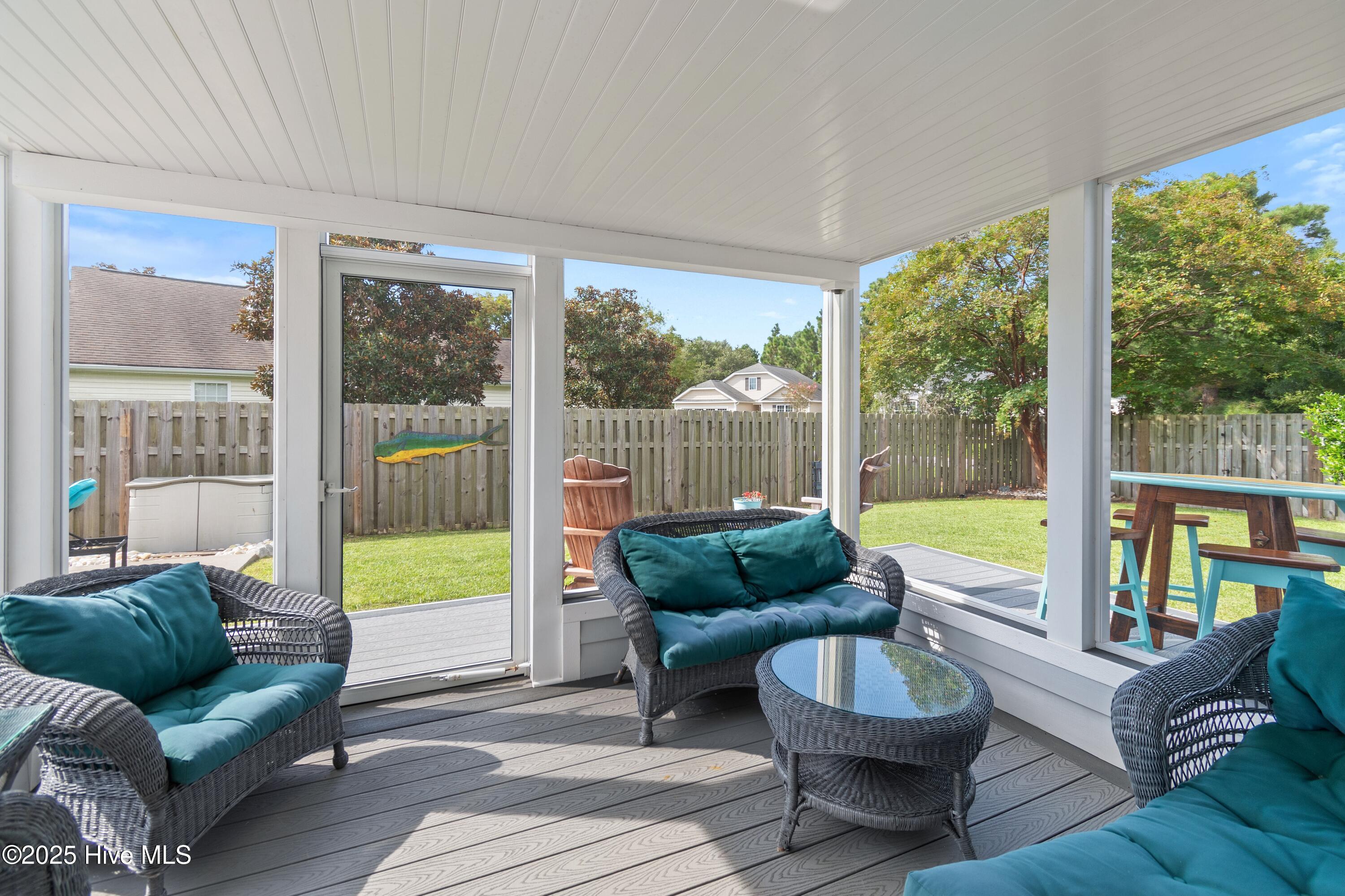 100526864 | Photo 37