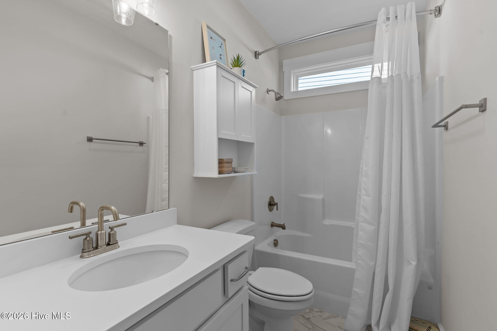 100555424 | Photo 15