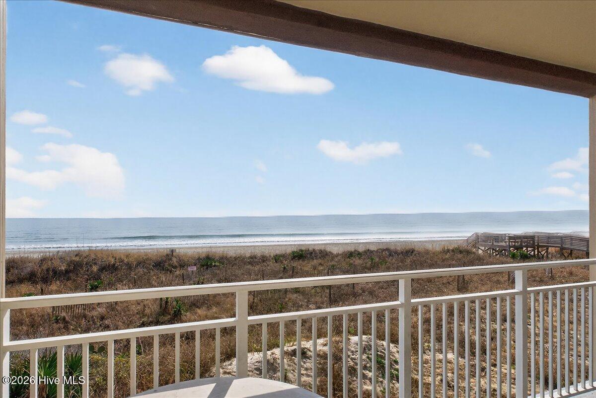 100555622 | Photo 15