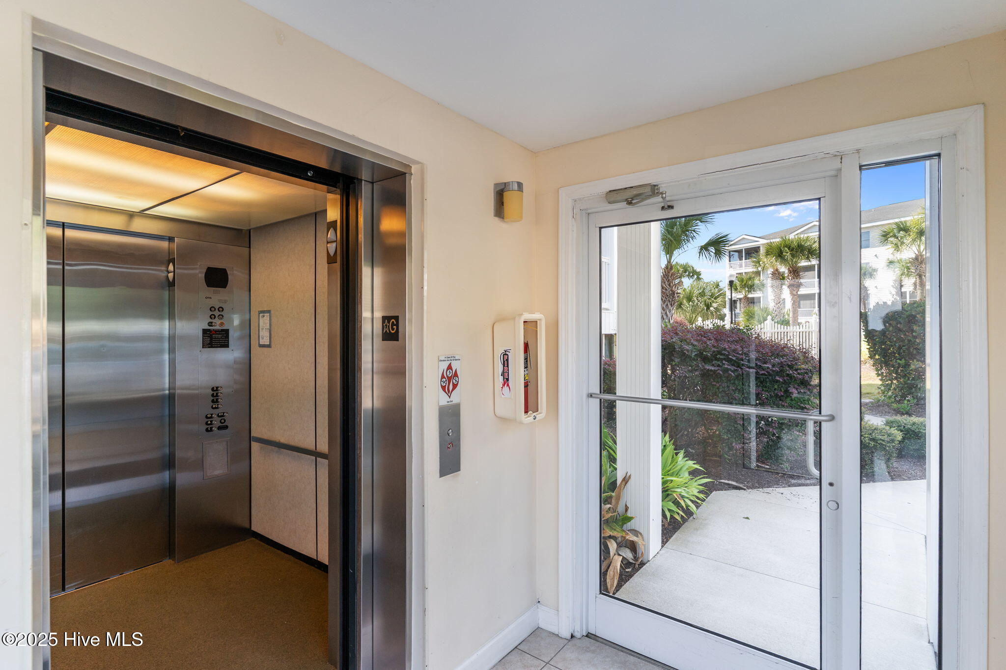 100531707 | Photo 21