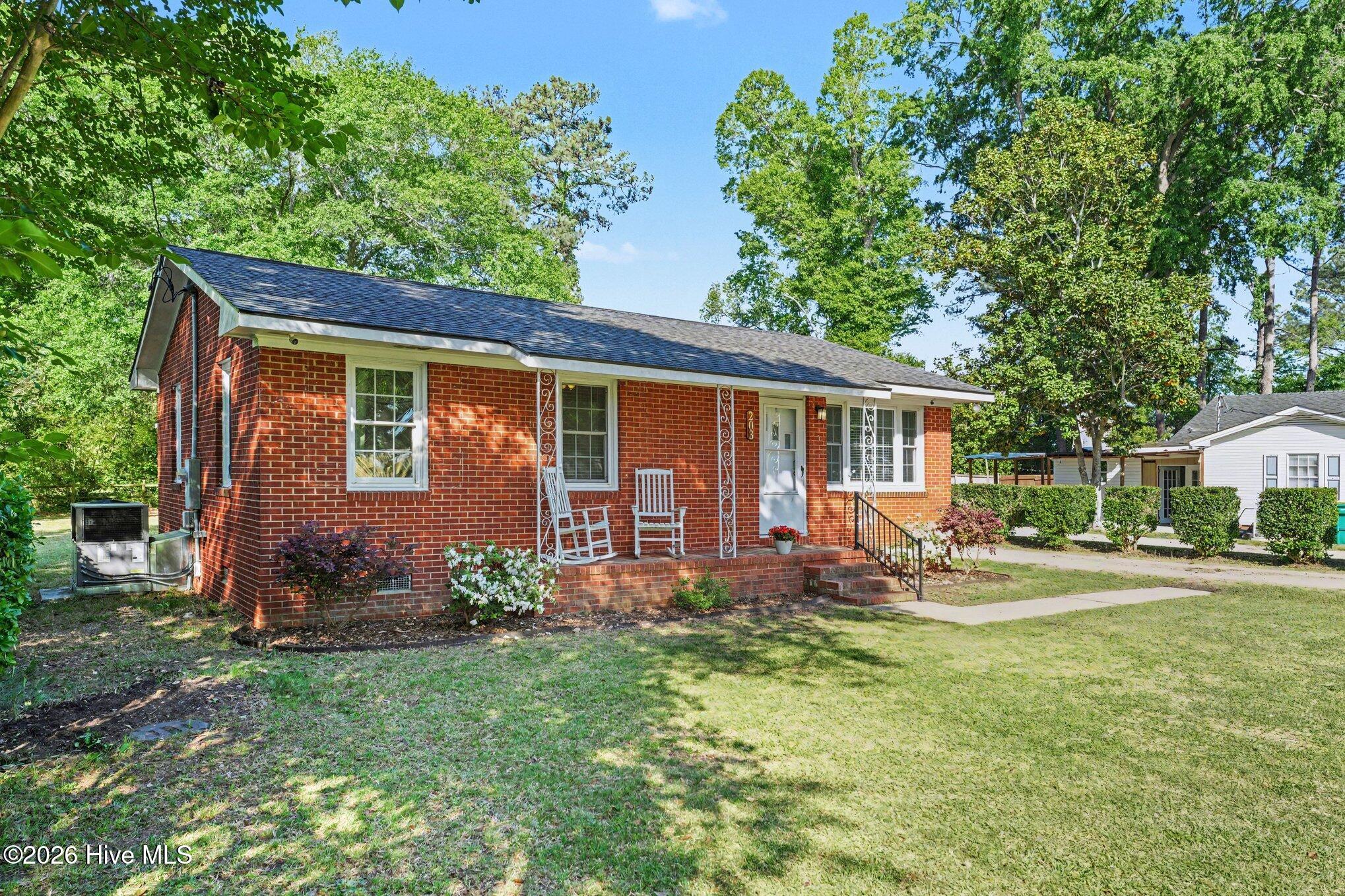 Homes for sale in Micro, NC | 203 W Fayetteville St, Micro, NC 27555 | MLS# 100570290