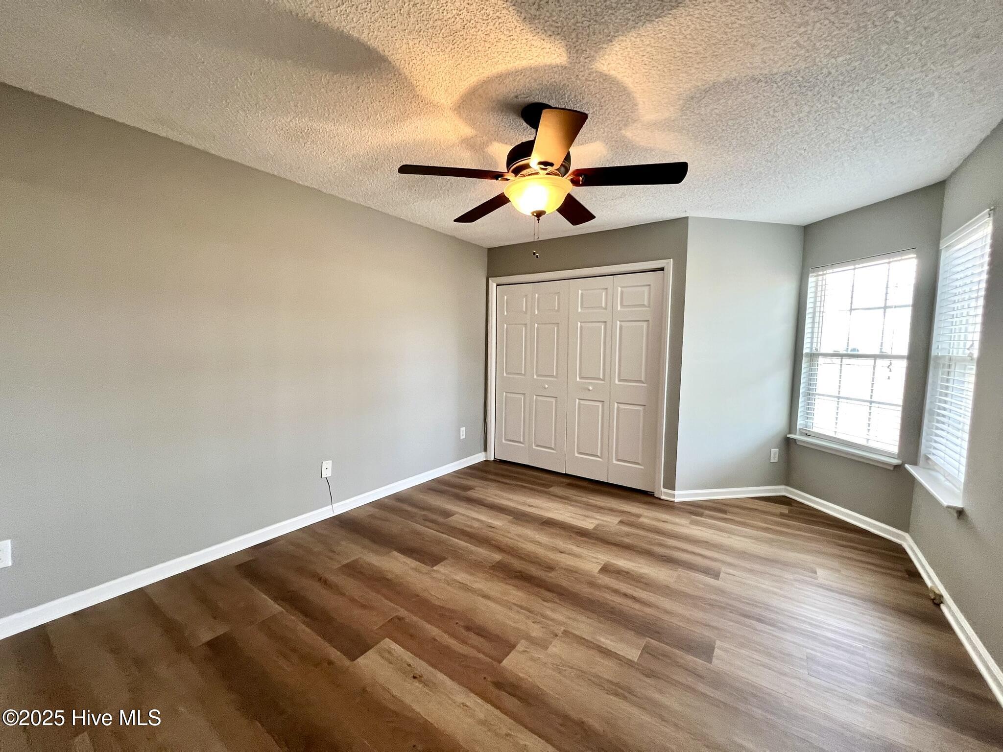 100545915 | Photo 10