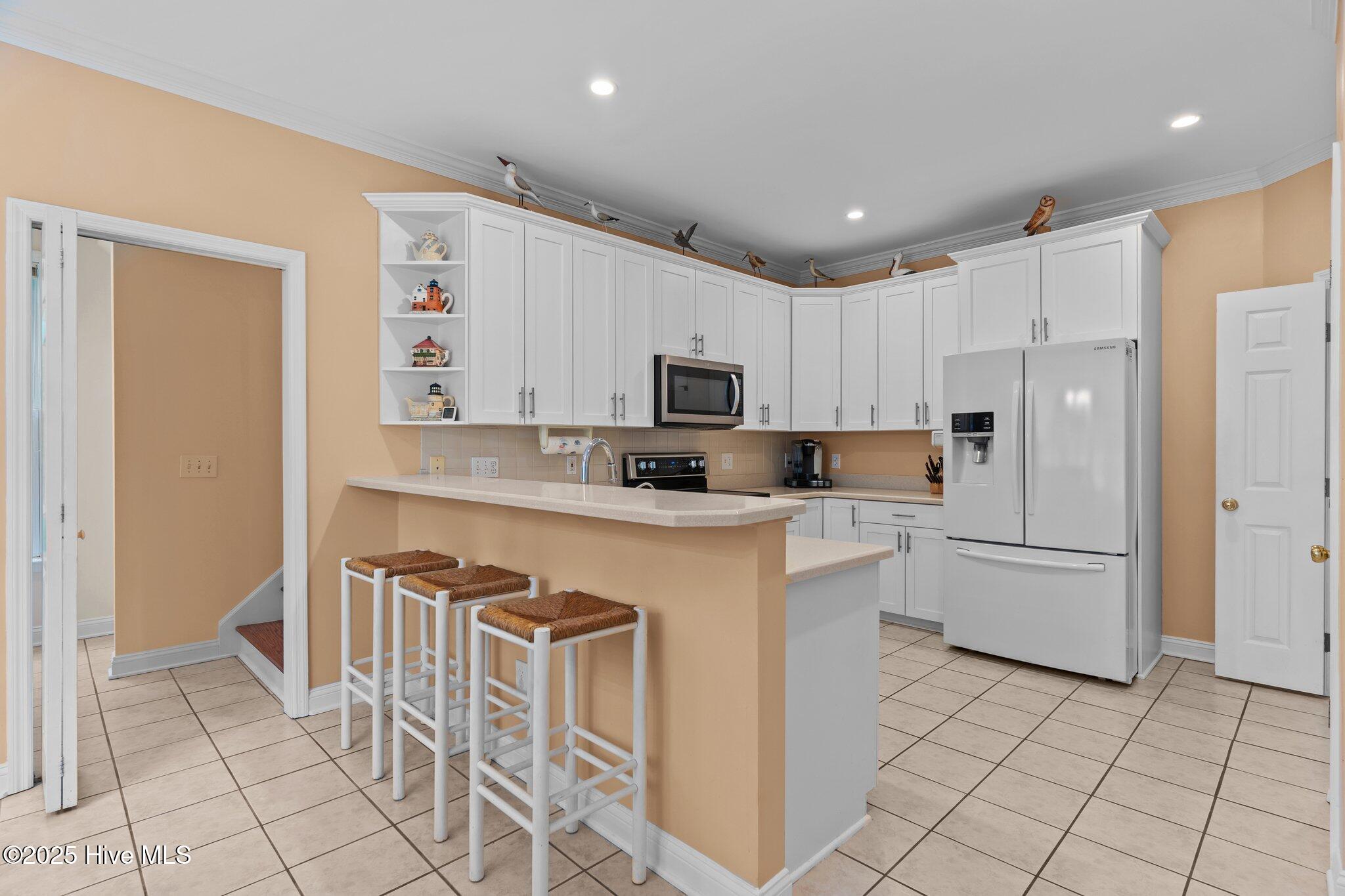 100521763 | Photo 13