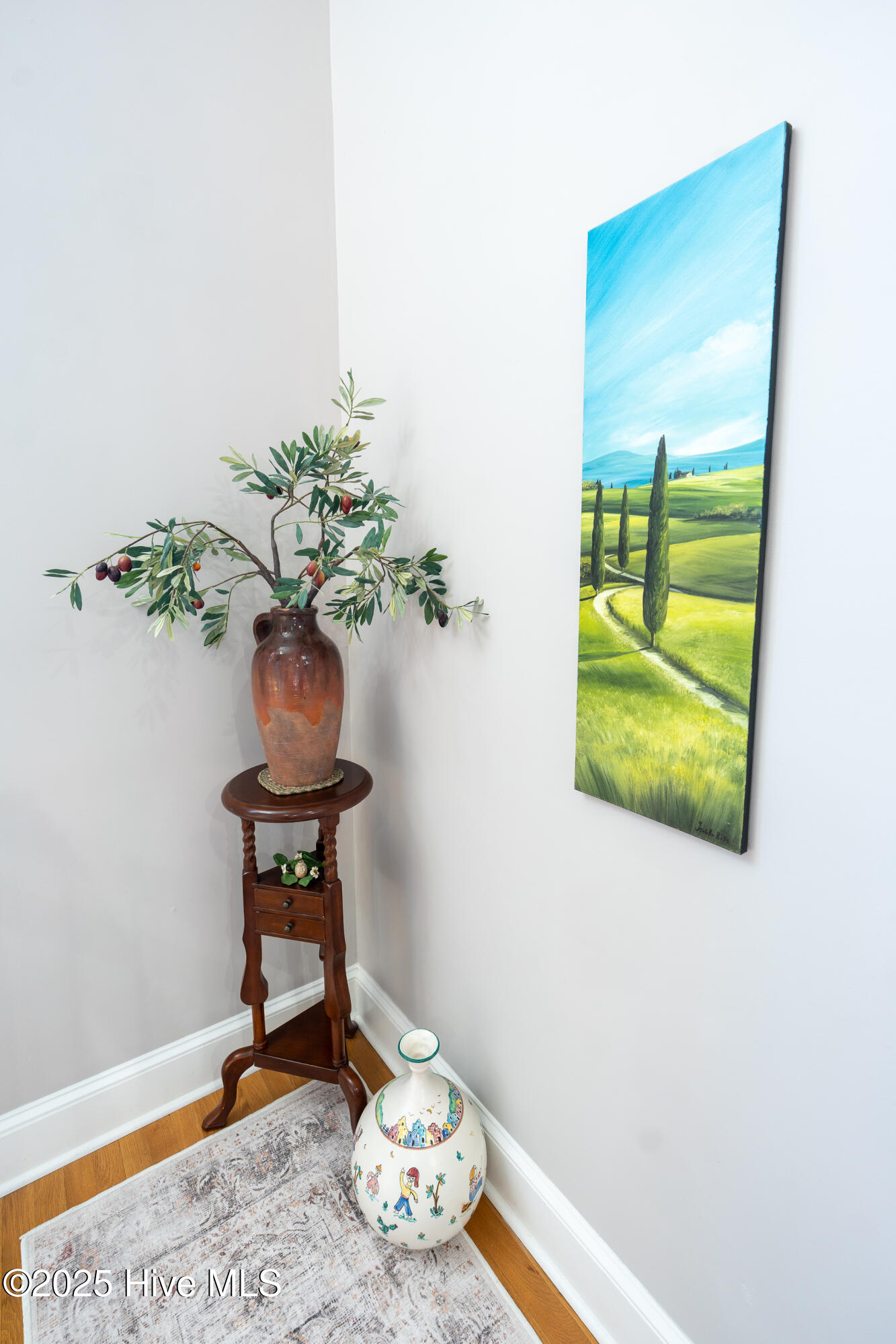 100528274 | Photo 33