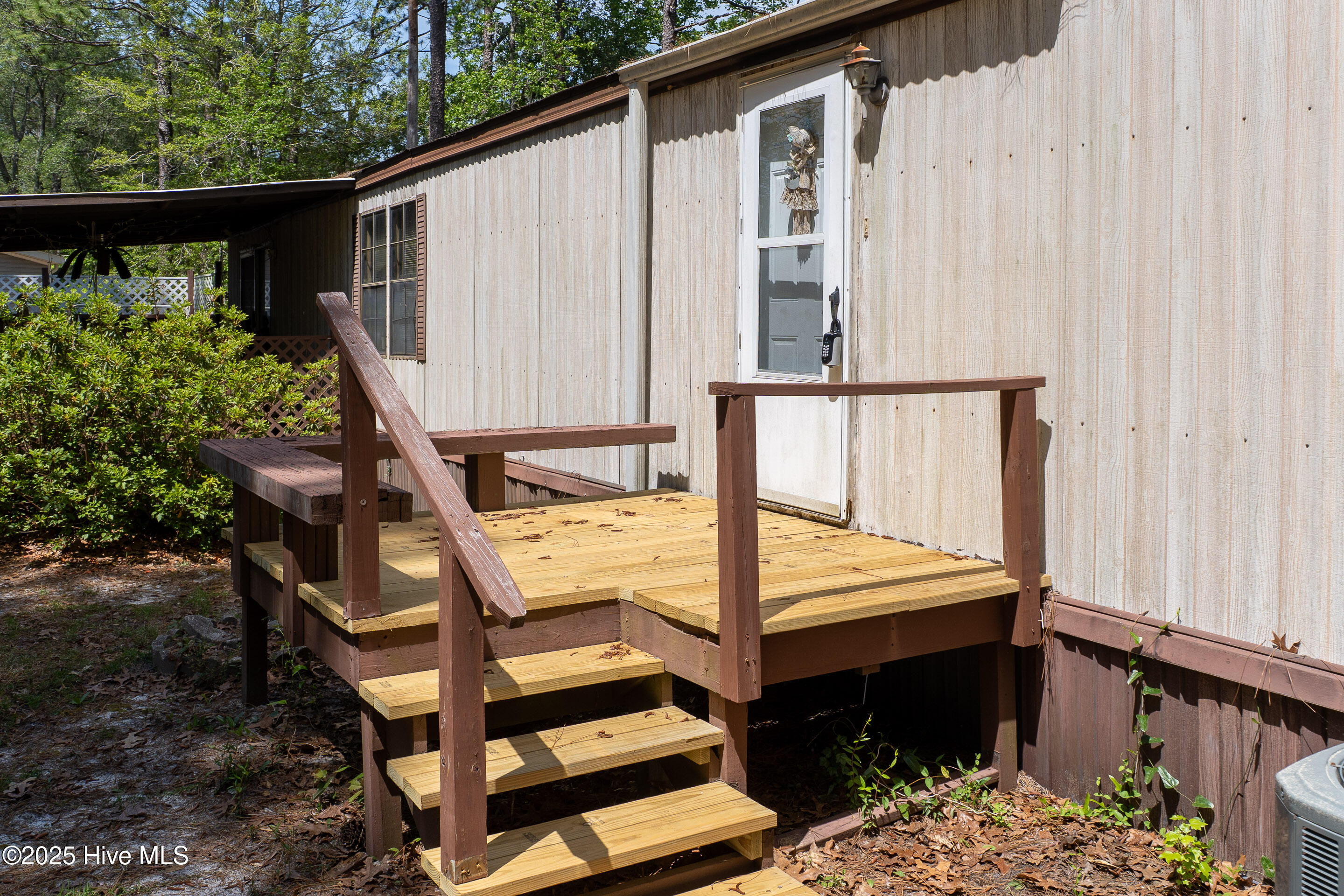 100540906 | Photo 22