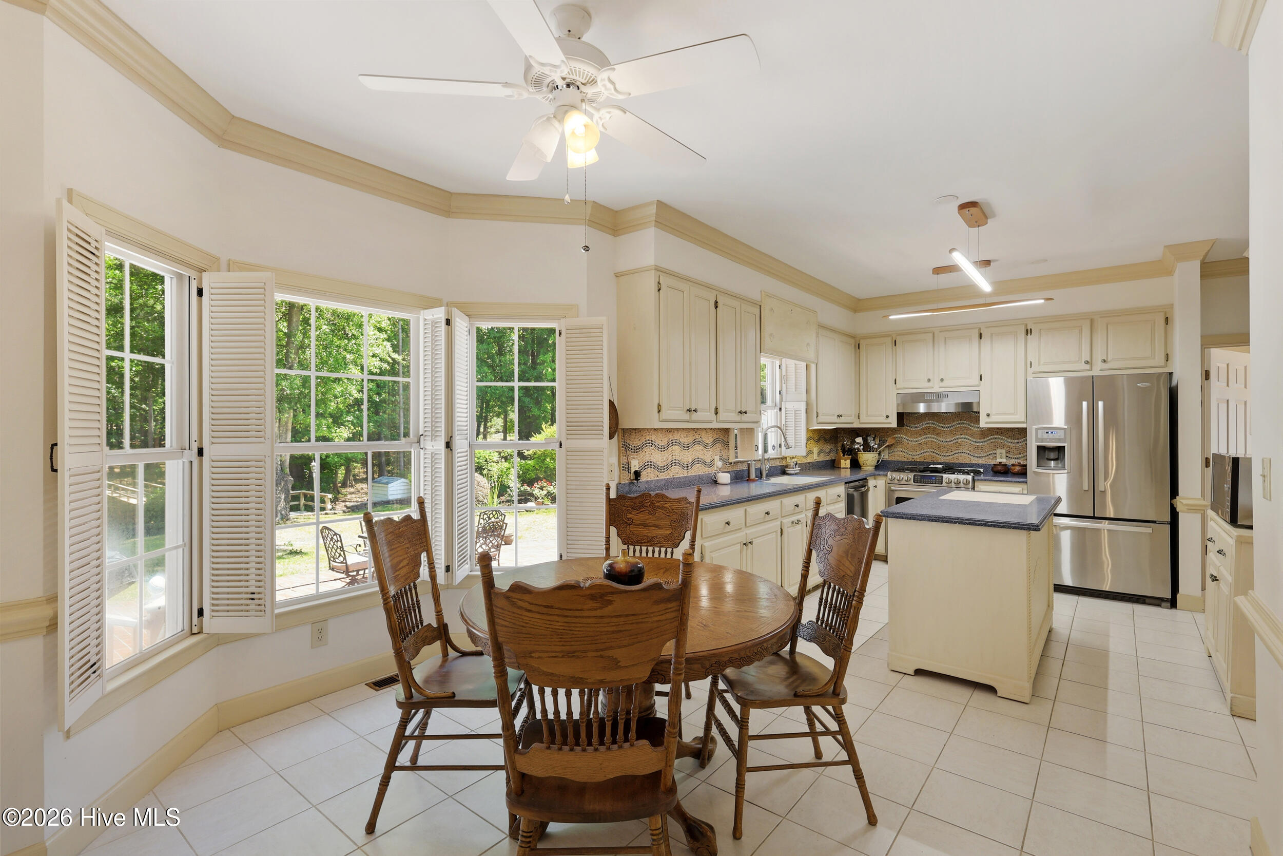 1422 Bexley Drive, Wilmington, NC 28412 – photo 10: 11_img_2392