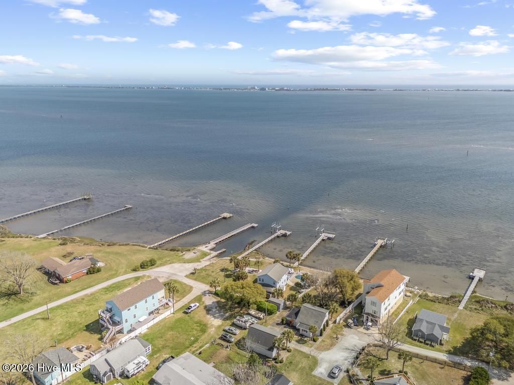 173 Salter Drive,Newport