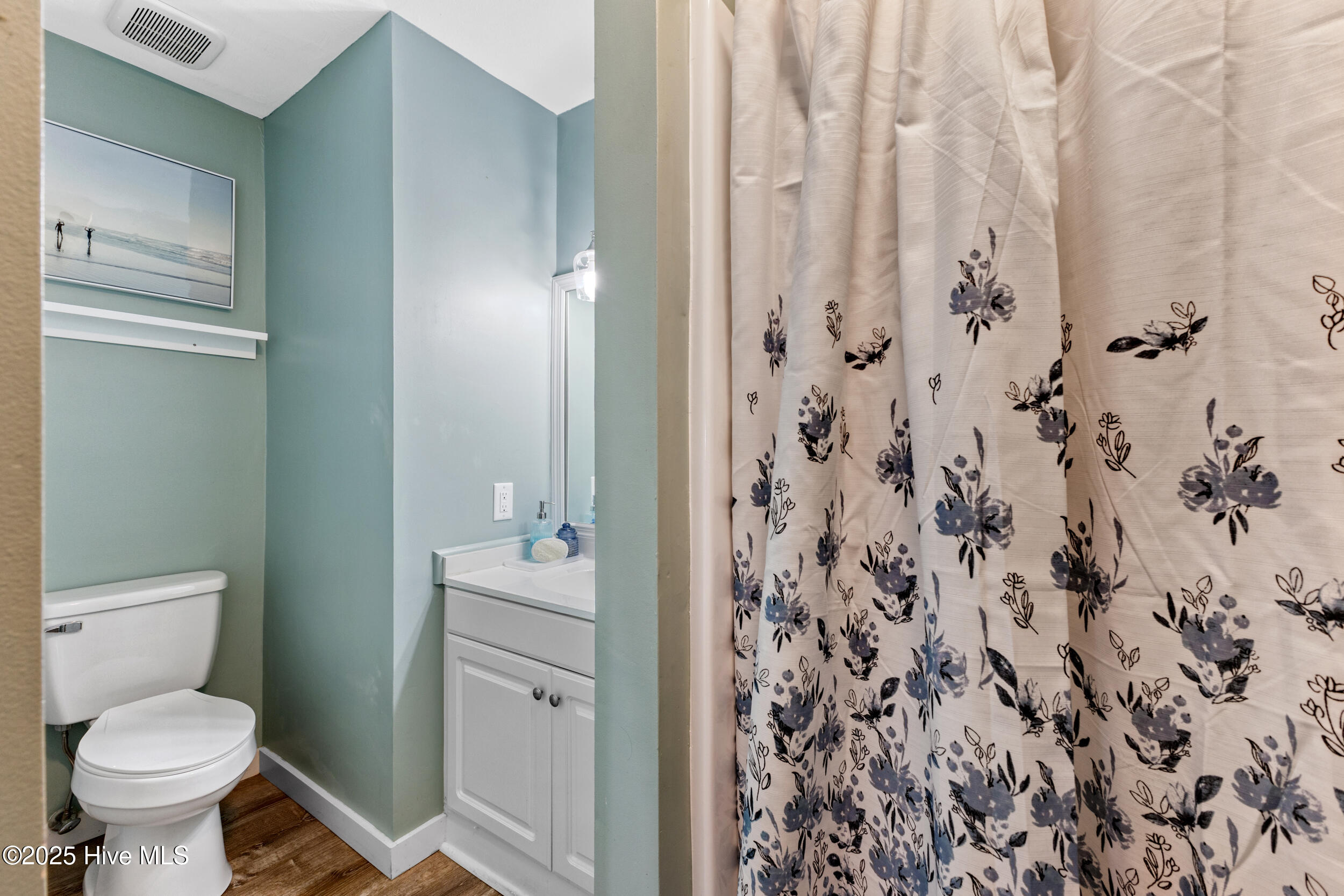 100532541 | Photo 29