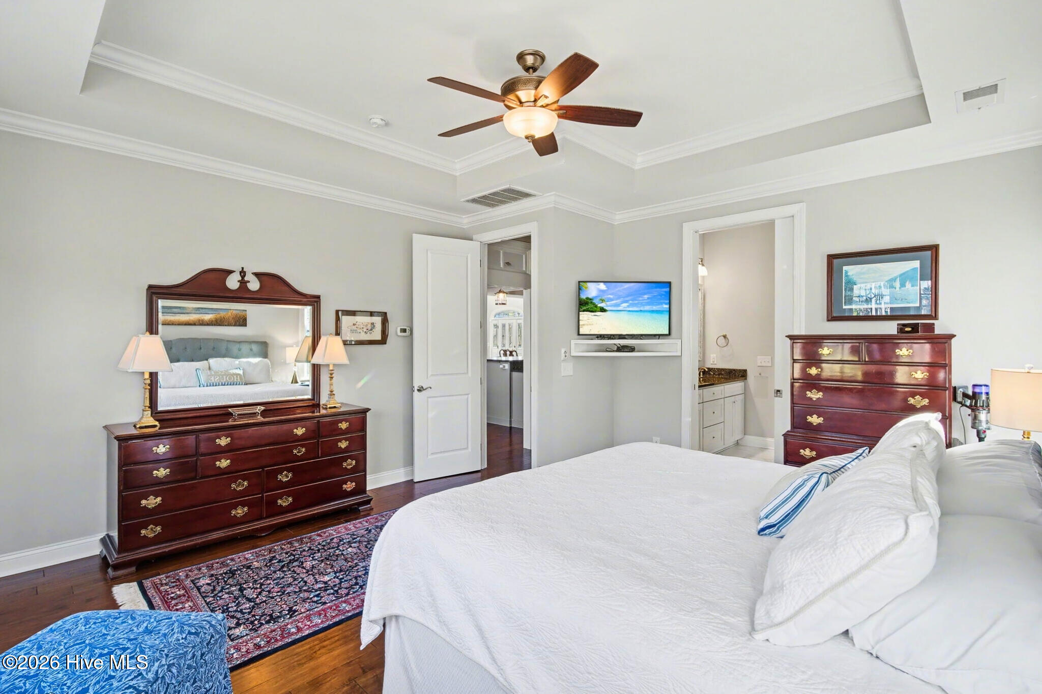 100549590 | Photo 31