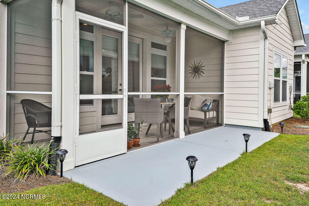 100537032 | Photo 34