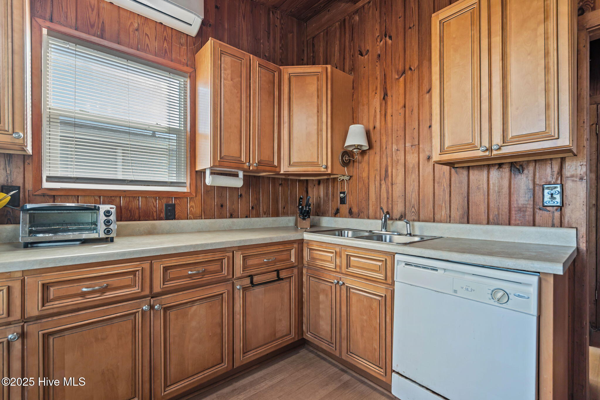 100539644 | Photo 26