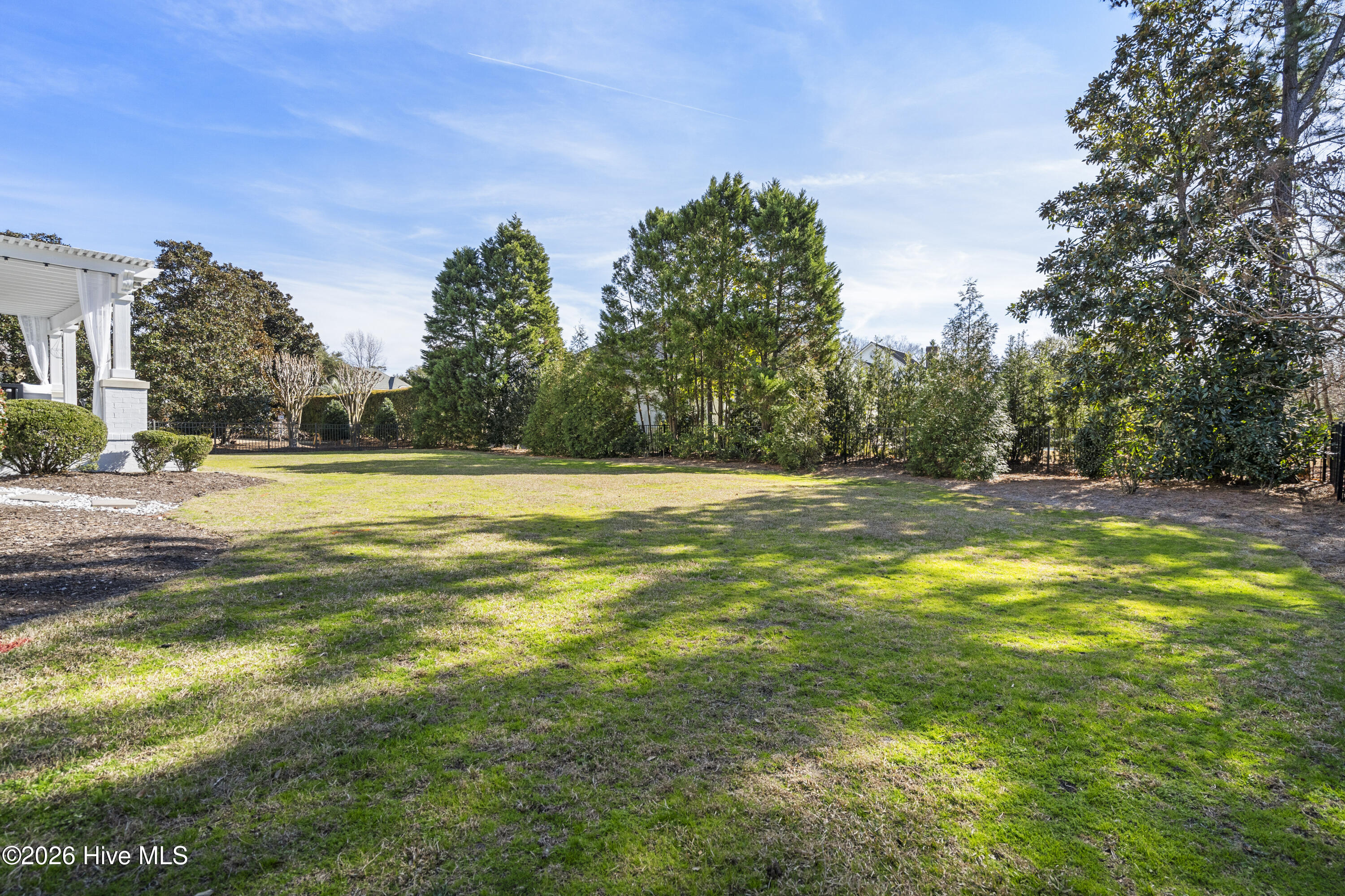 100552221 | Photo 46