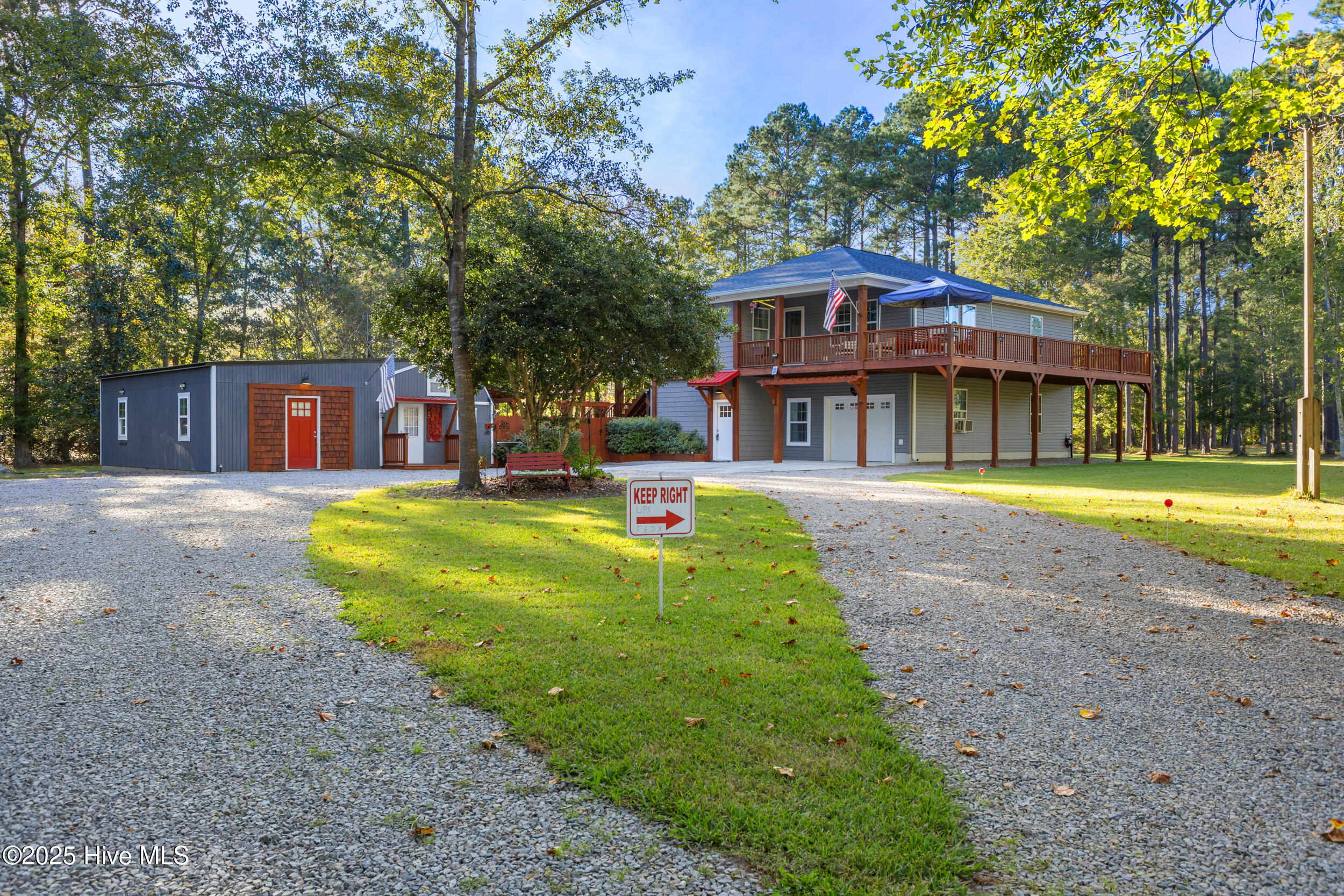 100556103 | Photo 52