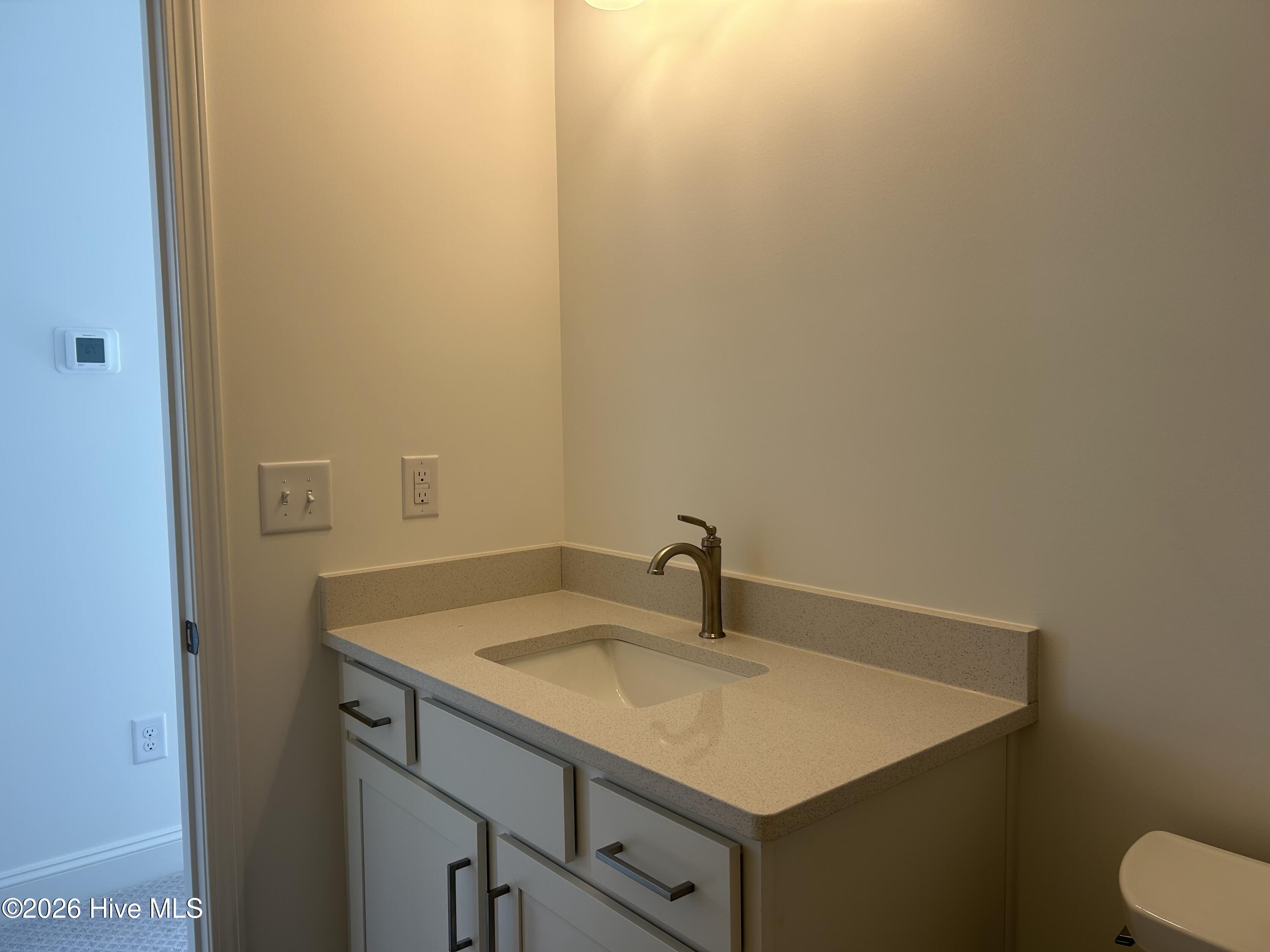 100540723 | Photo 11