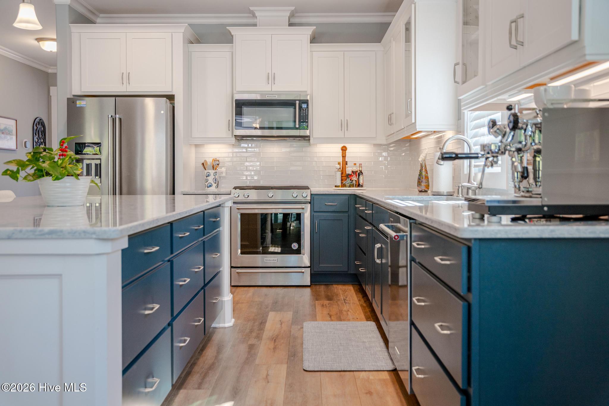 100554961 | Photo 12