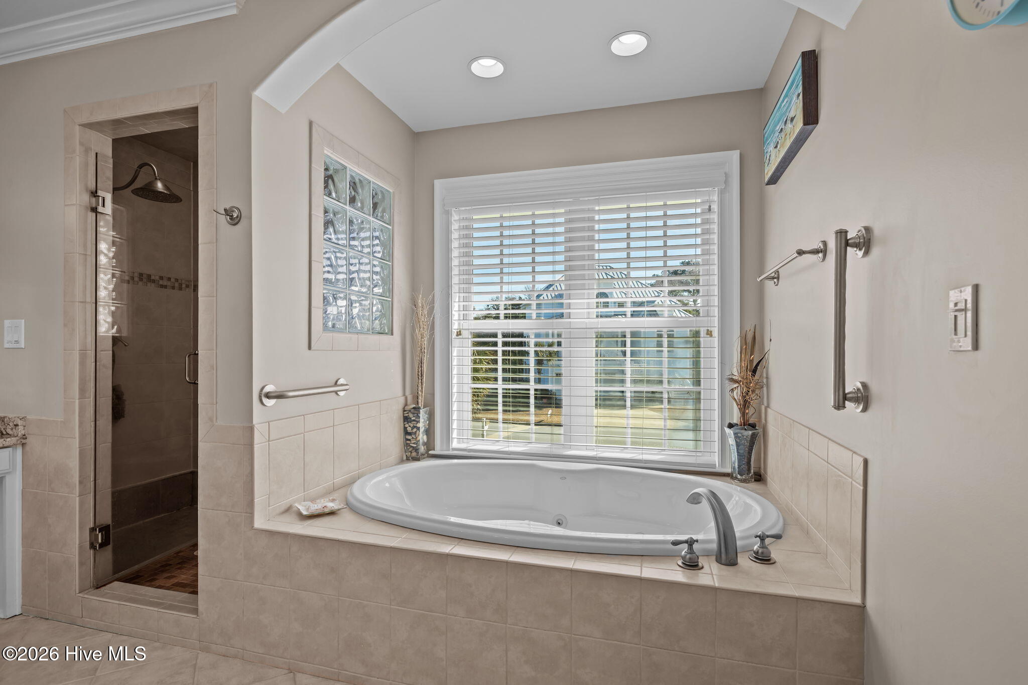 Level 2 primary bath