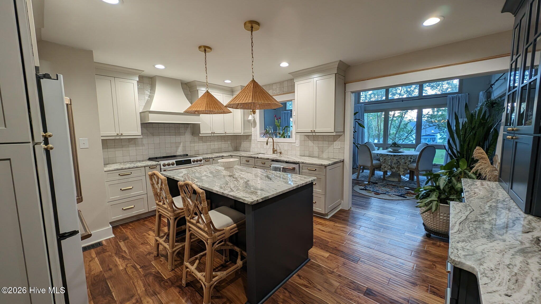 215 Harbor Drive,Morehead City