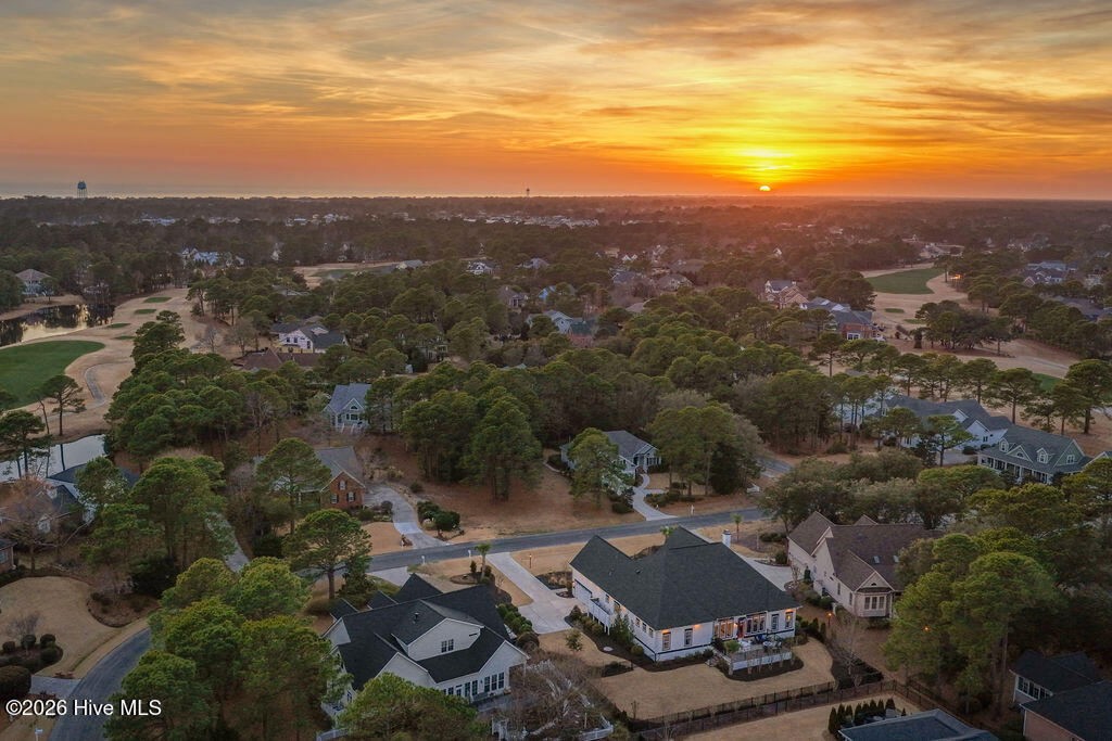 100561843 | Photo 52