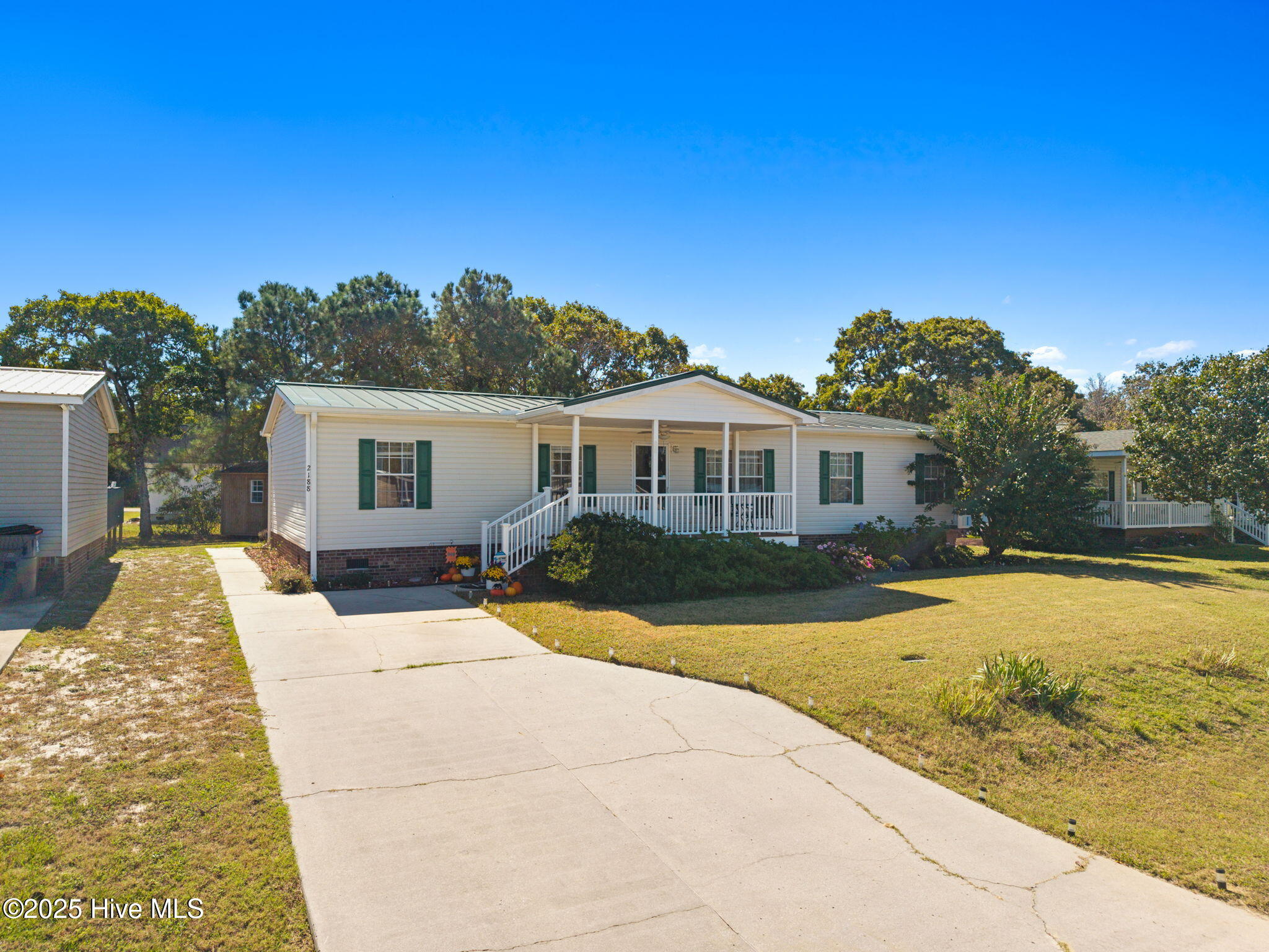 2188 Trout Avenue SW, Supply, NC 28462 – photo 3: 1-web-or-mls-CamMediaLLC.com (1 of 38)