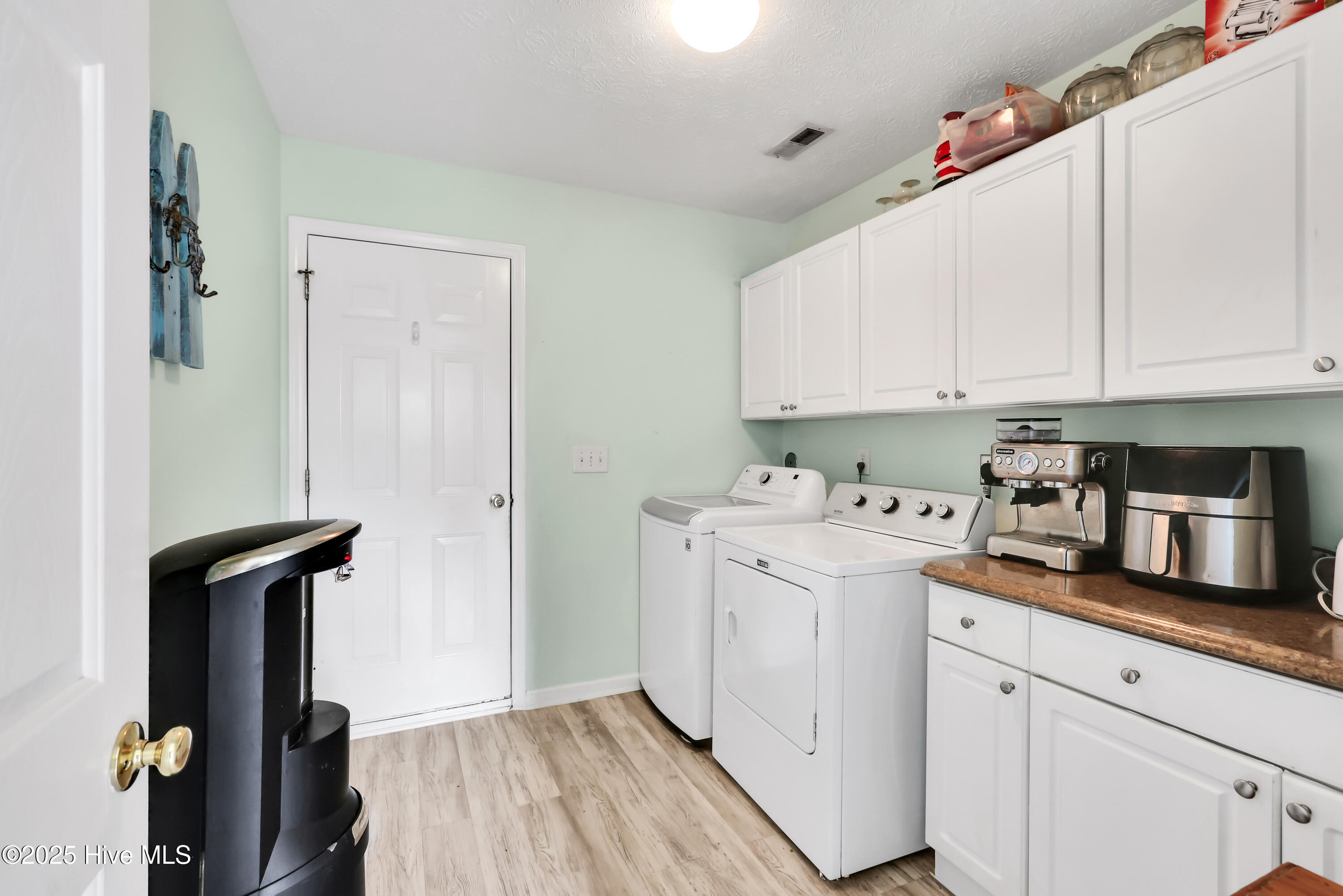 100544452 | Photo 16