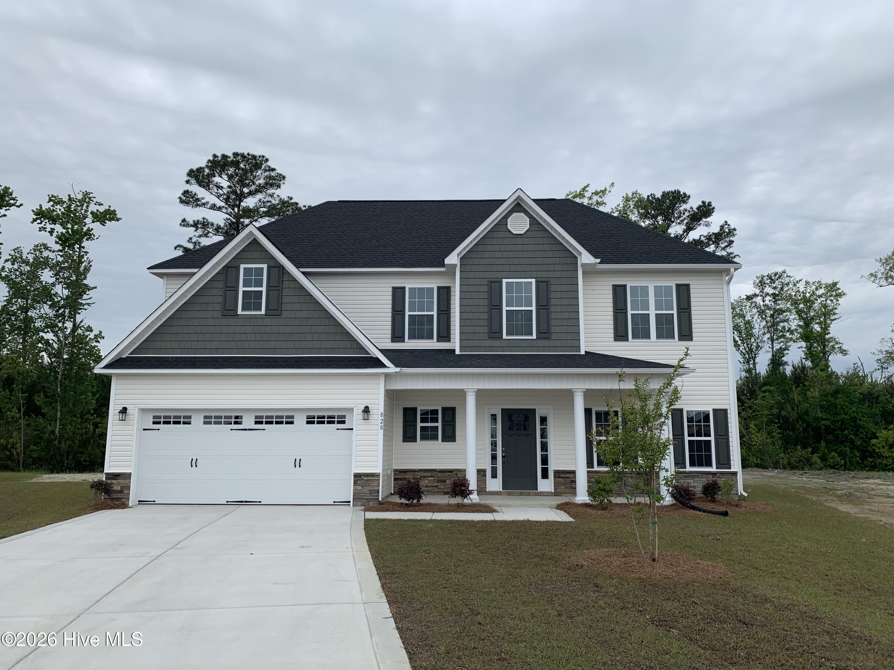 828 Maritime Way, Jacksonville, NC 28546 – photo 1 of 34: IMG_0903