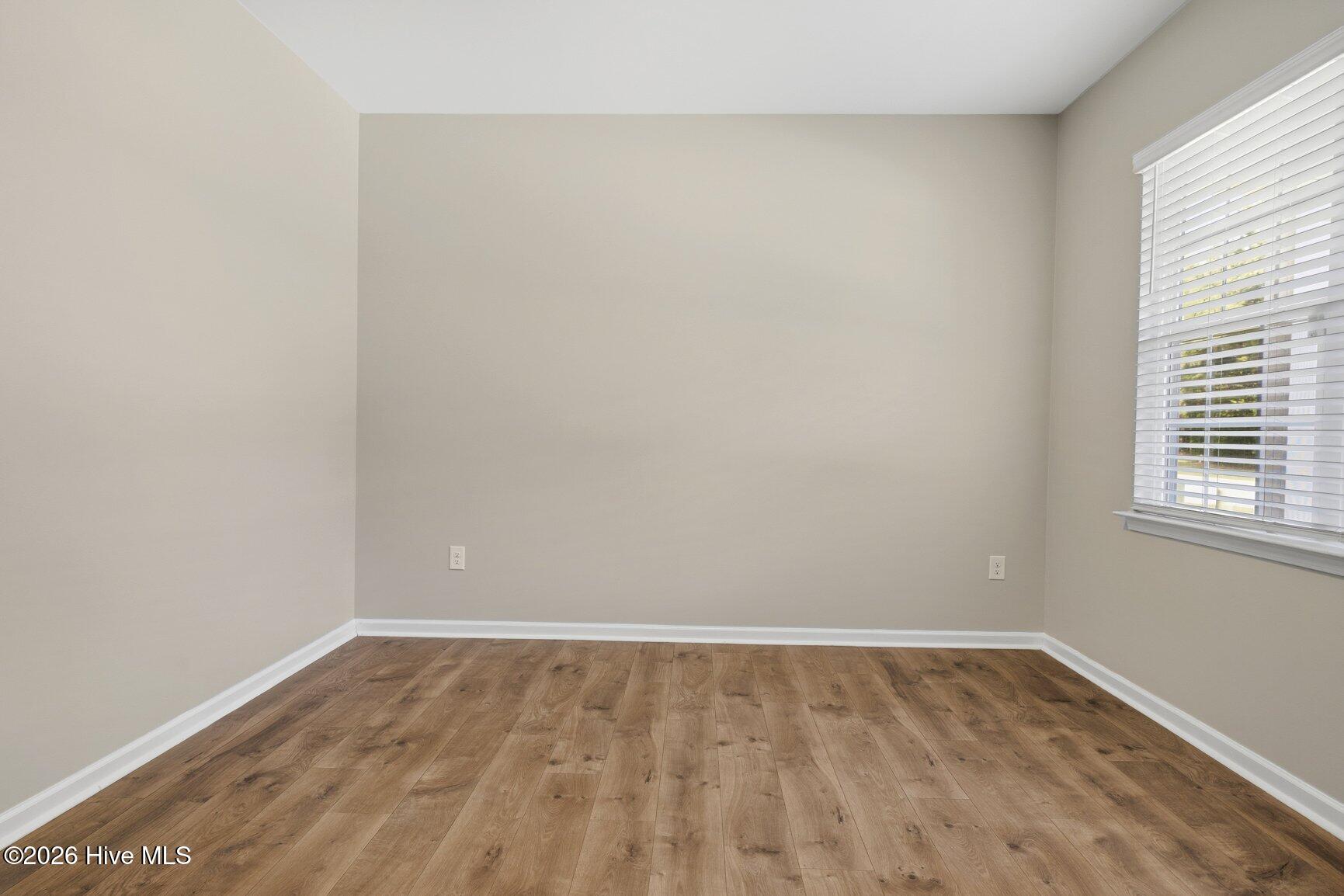 Flex Space - Dining or Office
