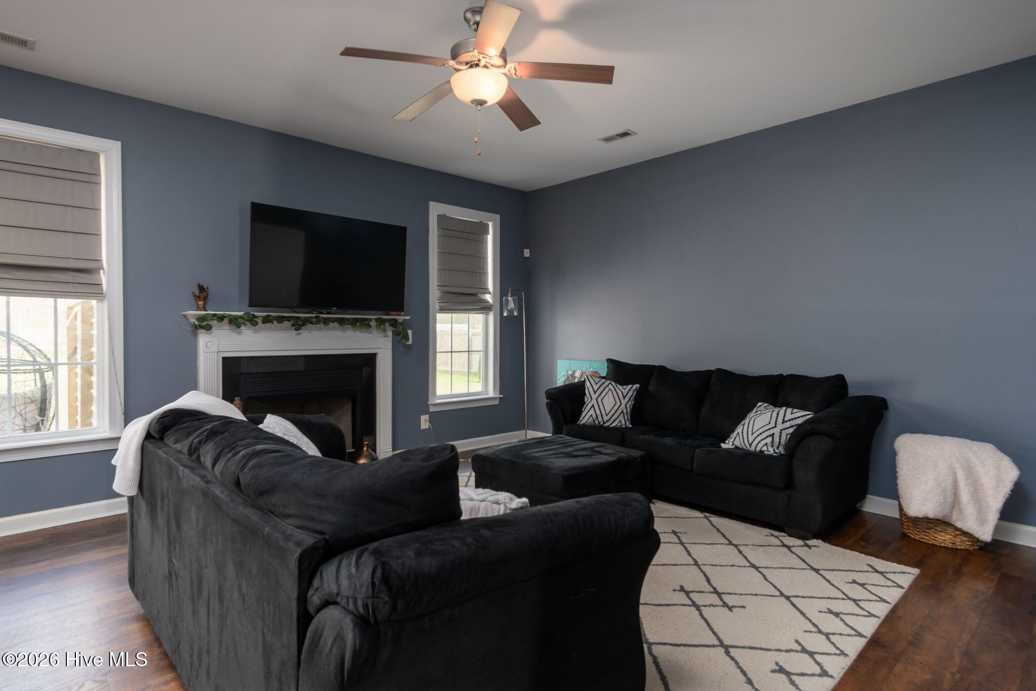 100565163 | Photo 12