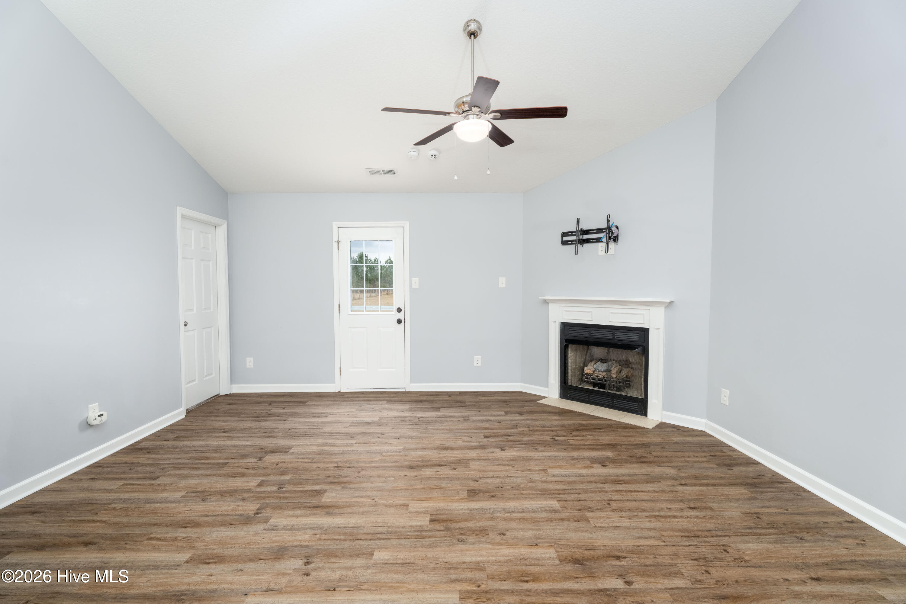 375 Nine Mile Road, Maple Hill, NC 28454 – photo 3: 375 Nine Mile Road-9