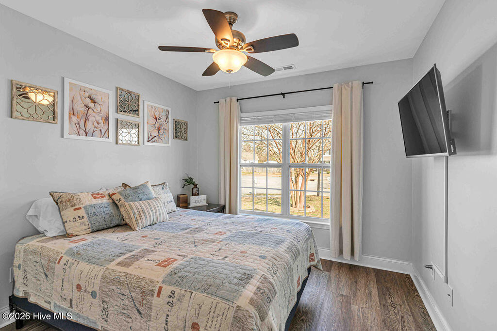 100555135 | Photo 18