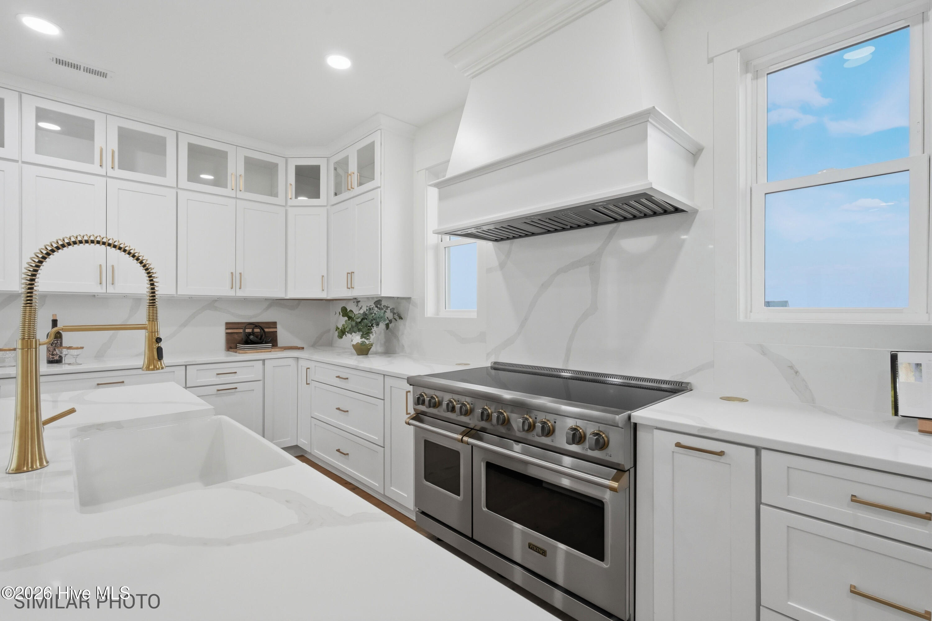 100508021 | Photo 10